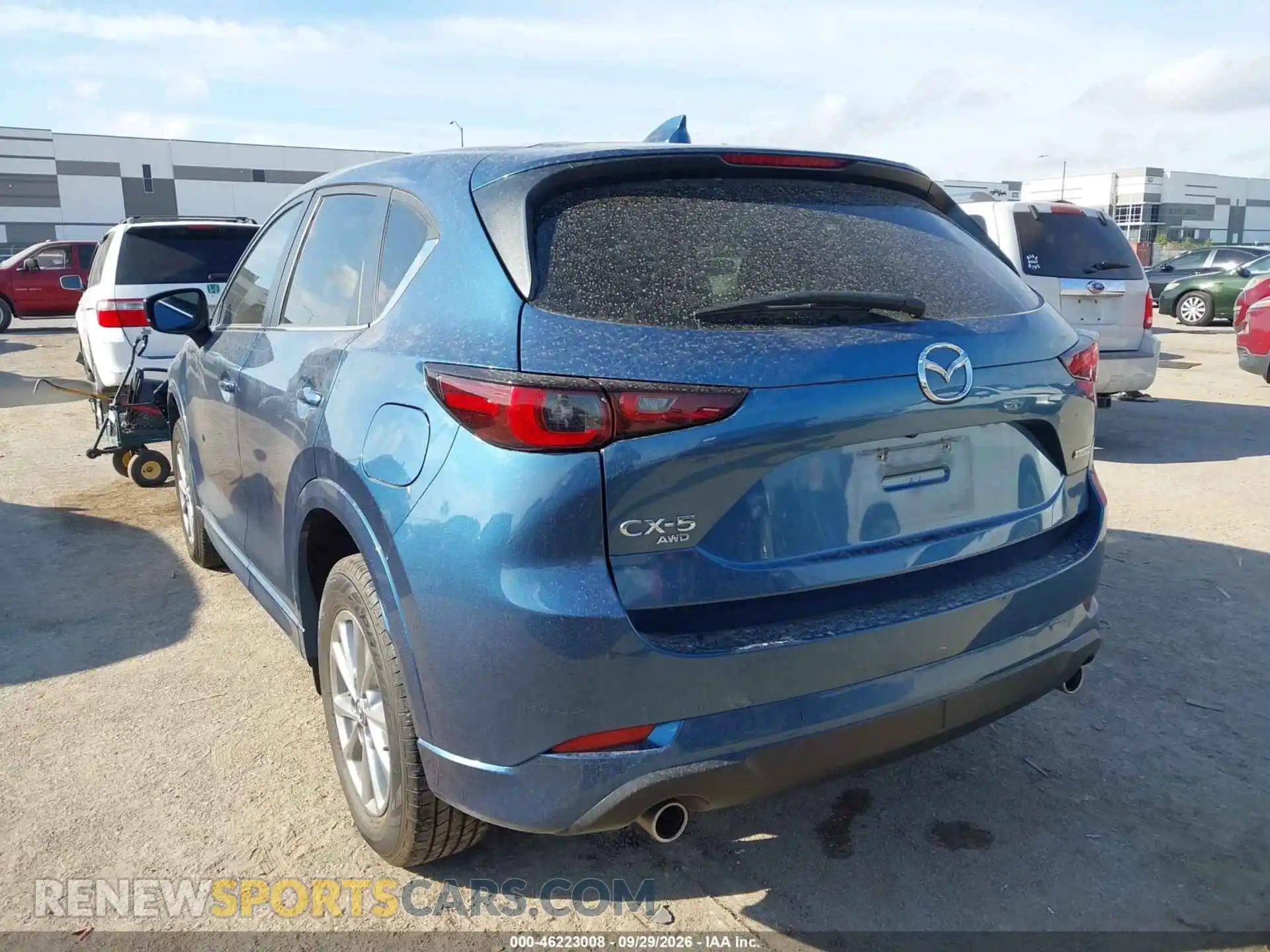 3 fotografías del automóvil dañado JM3KFBBL6R0447088 MAZDA CX-5 2024