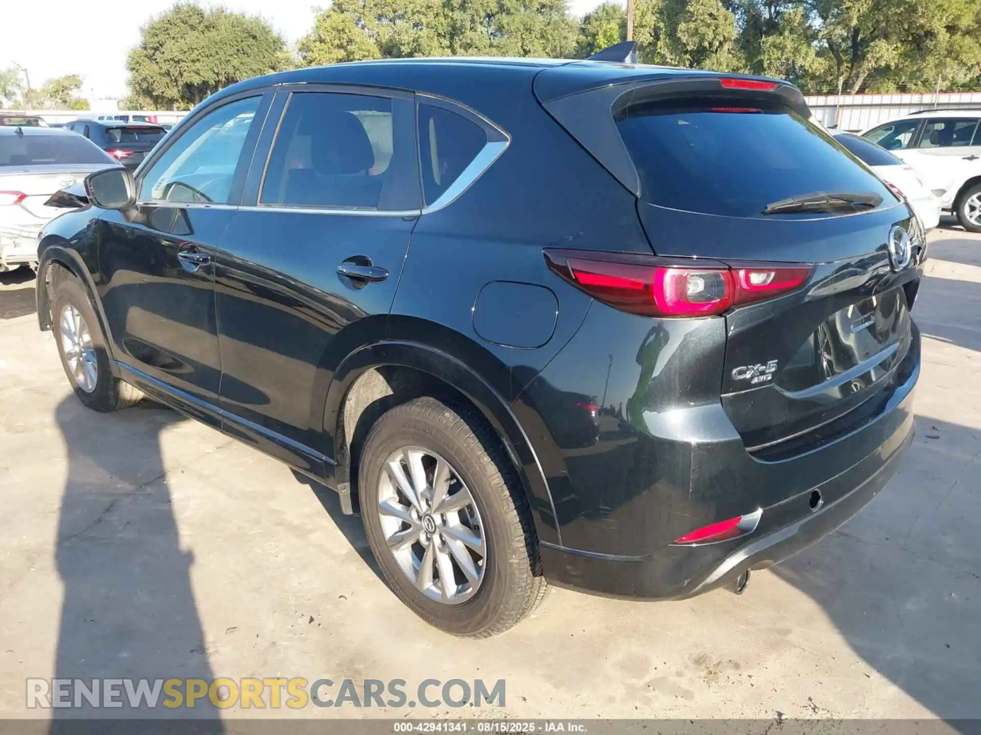 3 Photograph of a damaged car JM3KFBBL6R0462562 MAZDA CX-5 2024