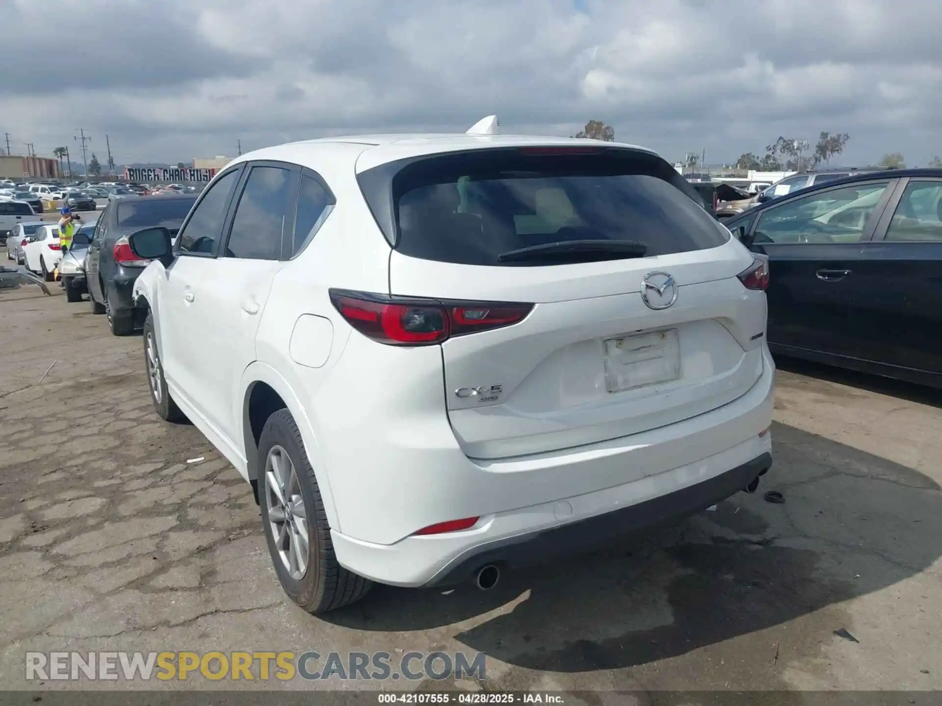 3 Photograph of a damaged car JM3KFBBL8R0433886 MAZDA CX-5 2024