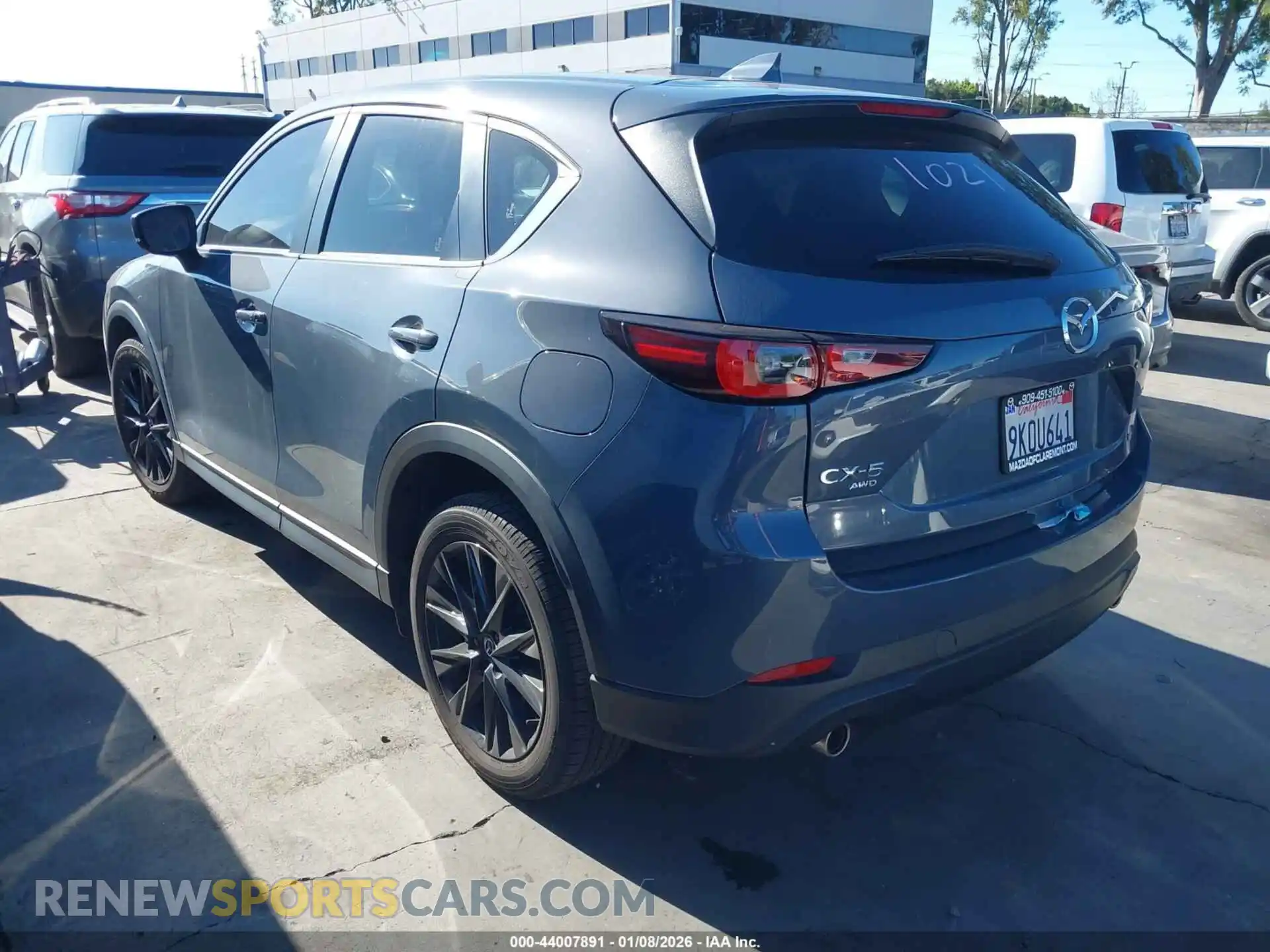 3 Photograph of a damaged car JM3KFBCL1R0424607 MAZDA CX-5 2024