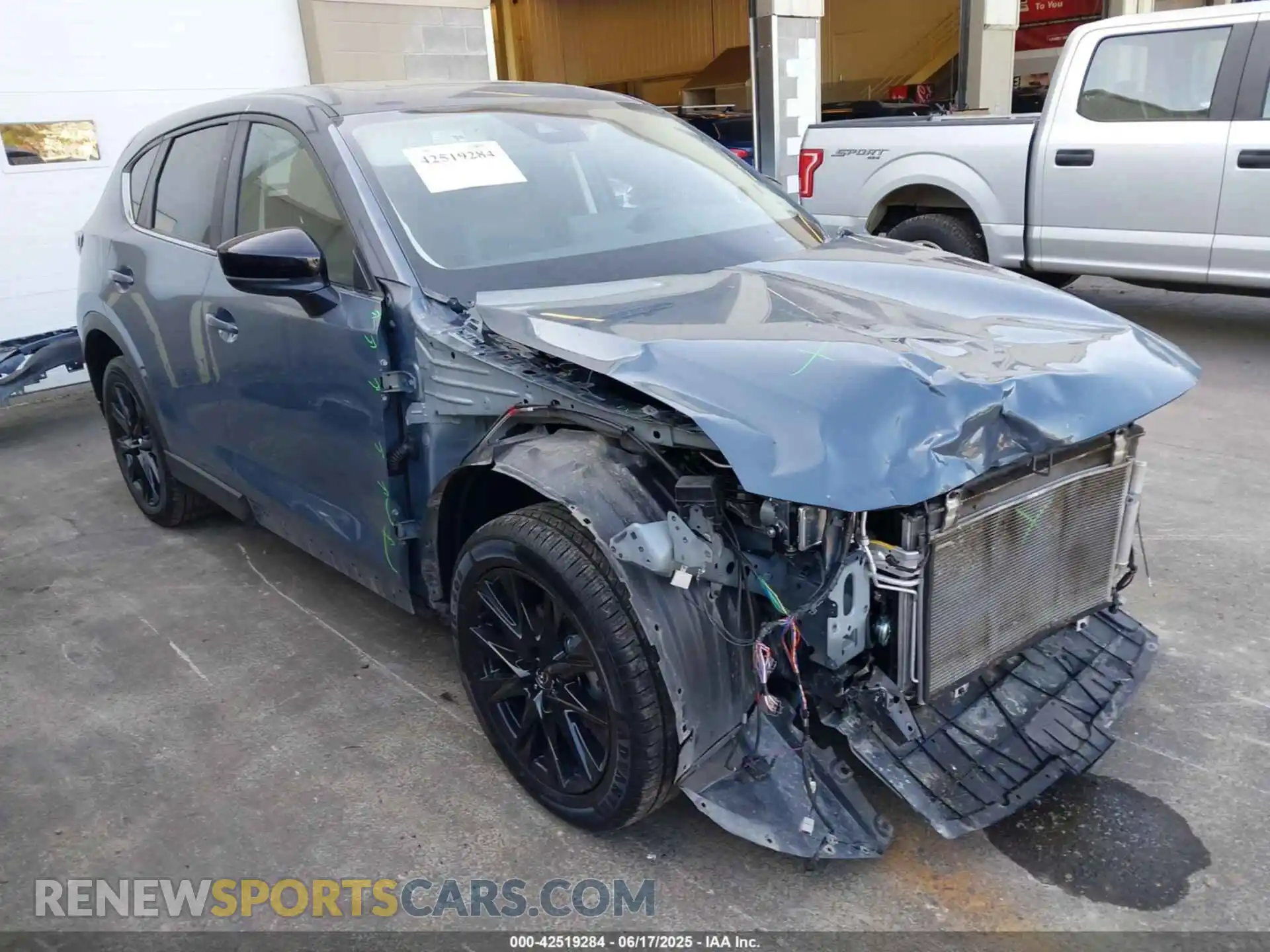 1 Photograph of a damaged car JM3KFBCL2R0500495 MAZDA CX-5 2024