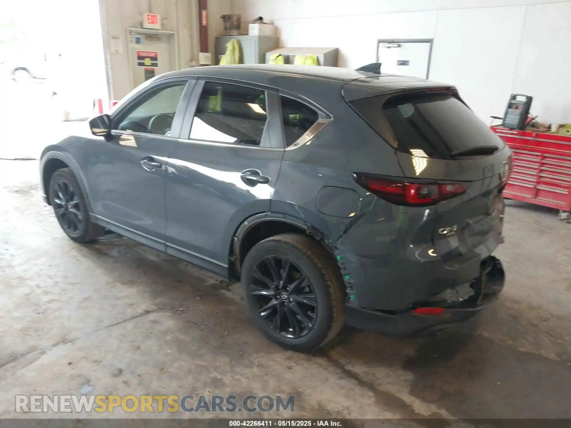 3 Photograph of a damaged car JM3KFBCL3R0471184 MAZDA CX-5 2024