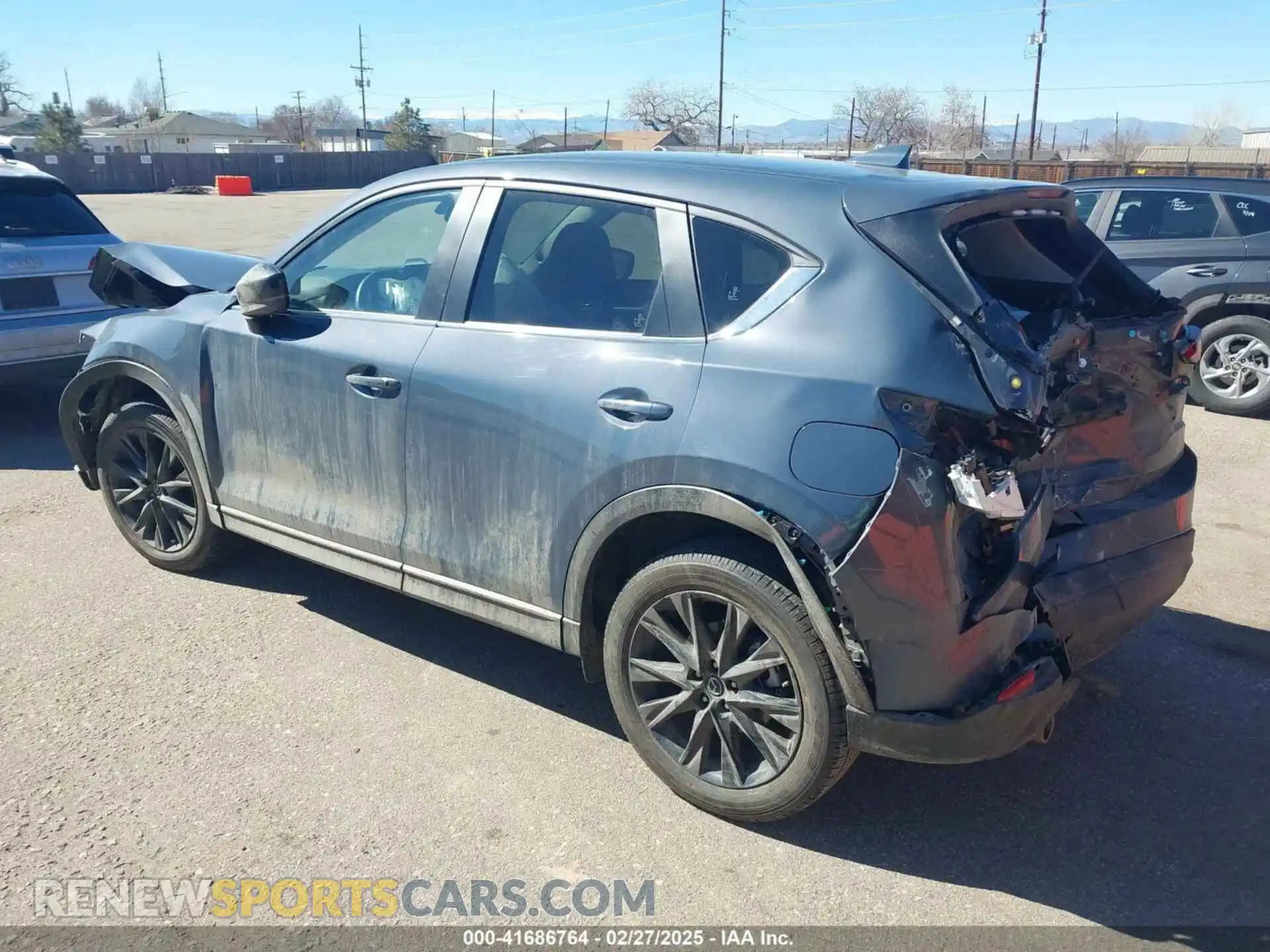 3 Фотография поврежденного автомобиля JM3KFBCL3R0522375 MAZDA CX-5 2024