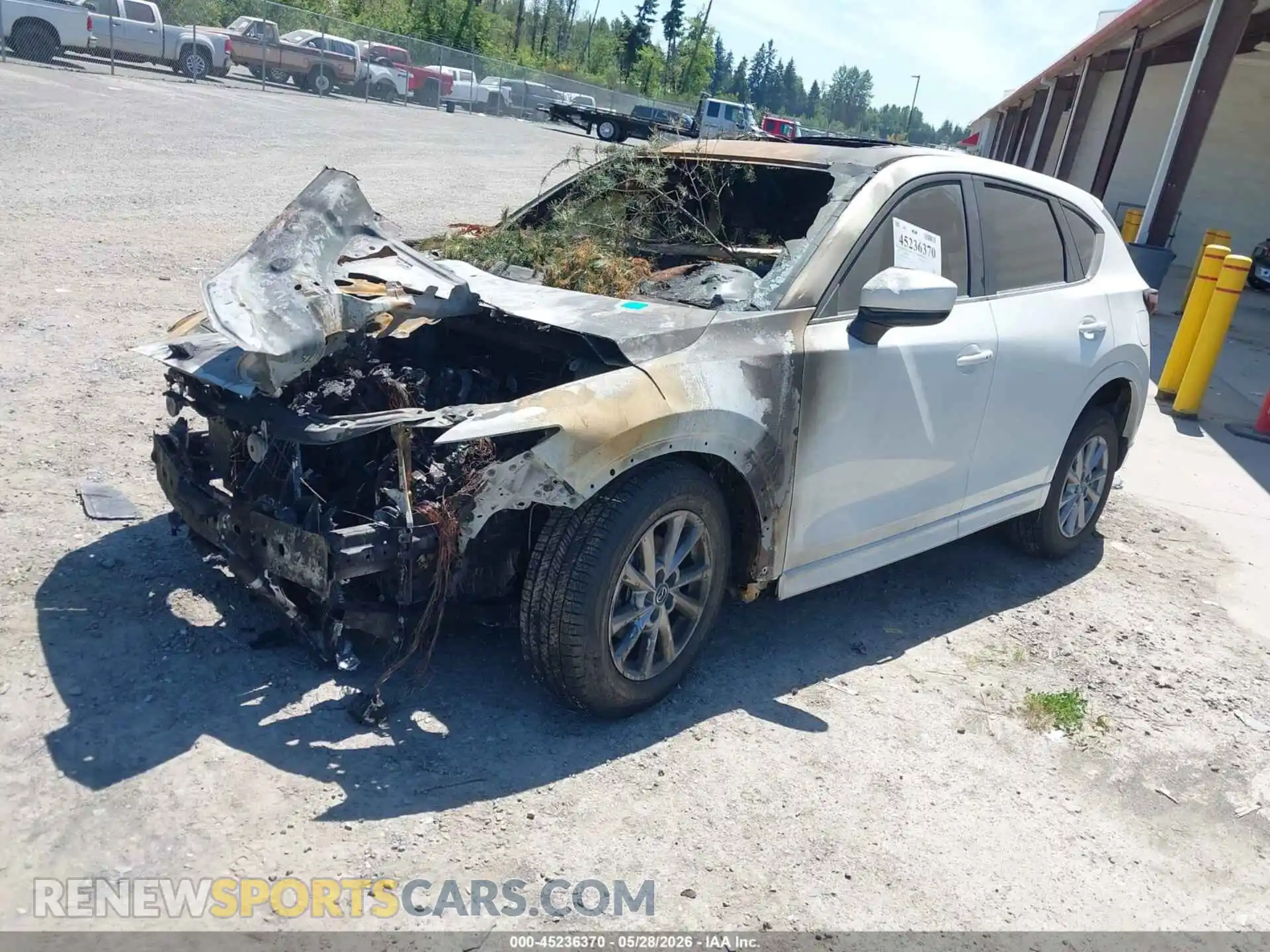 2 Photograph of a damaged car JM3KFBCL4R0453681 MAZDA CX-5 2024