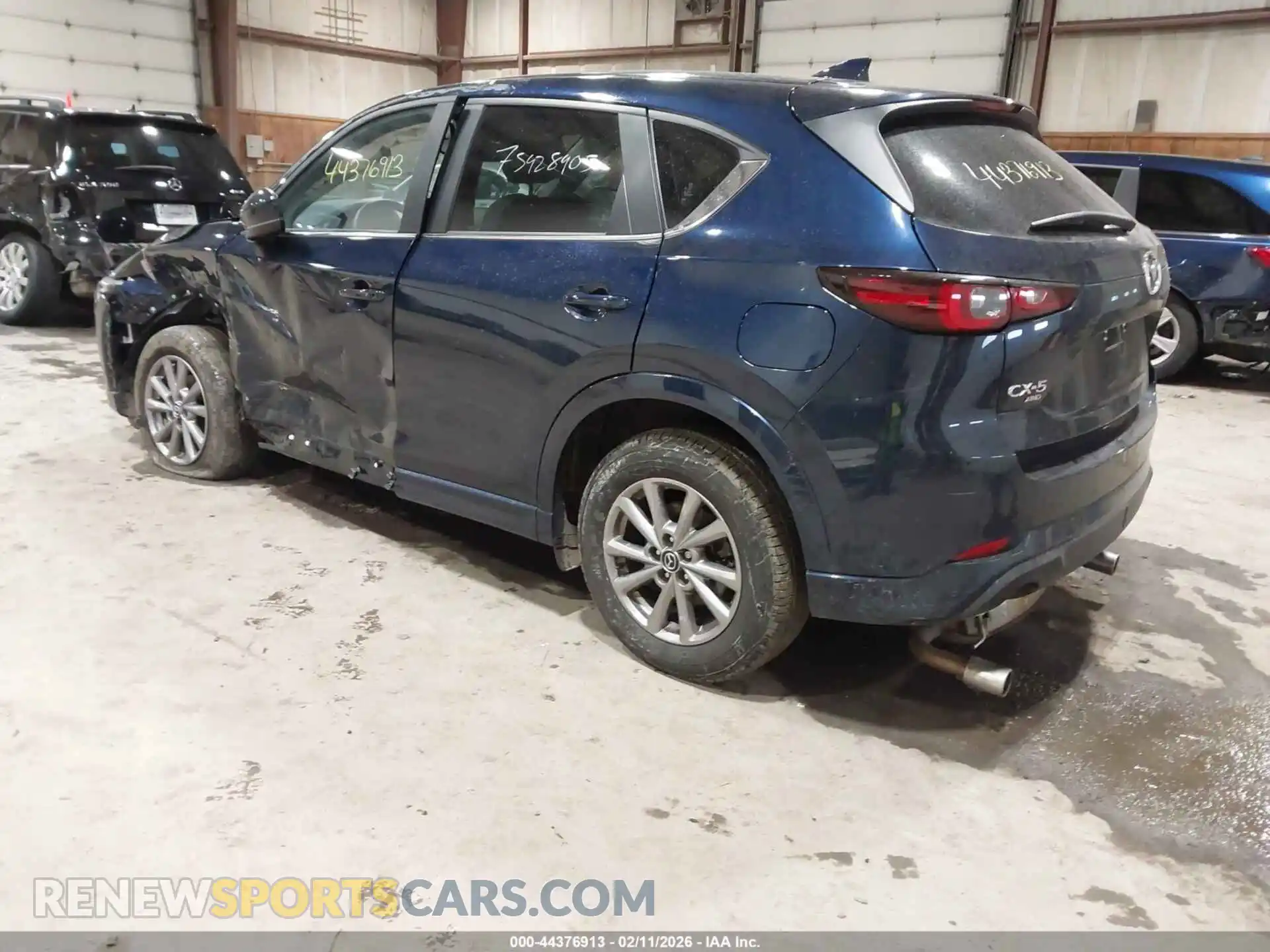 3 Photograph of a damaged car JM3KFBCL9R0404430 MAZDA CX-5 2024