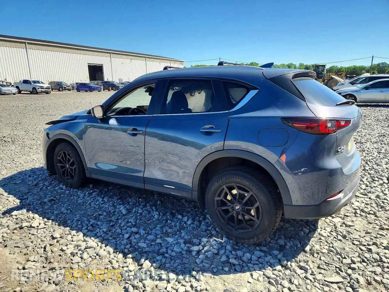 2 fotografías del automóvil dañado JM3KFBCM2R0396289 MAZDA CX-5 2024
