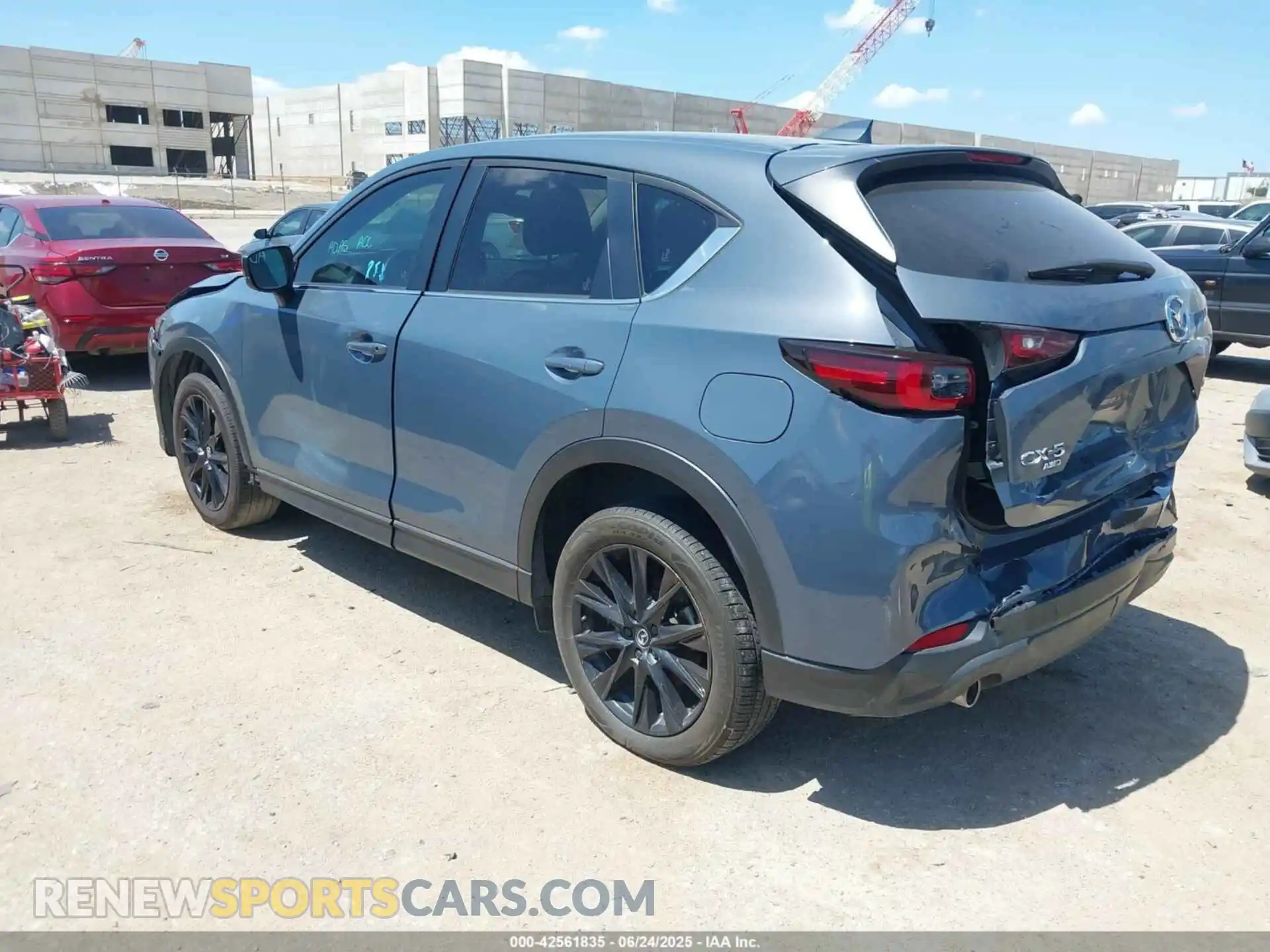 3 Фотография поврежденного автомобиля JM3KFBCM3R0397869 MAZDA CX-5 2024
