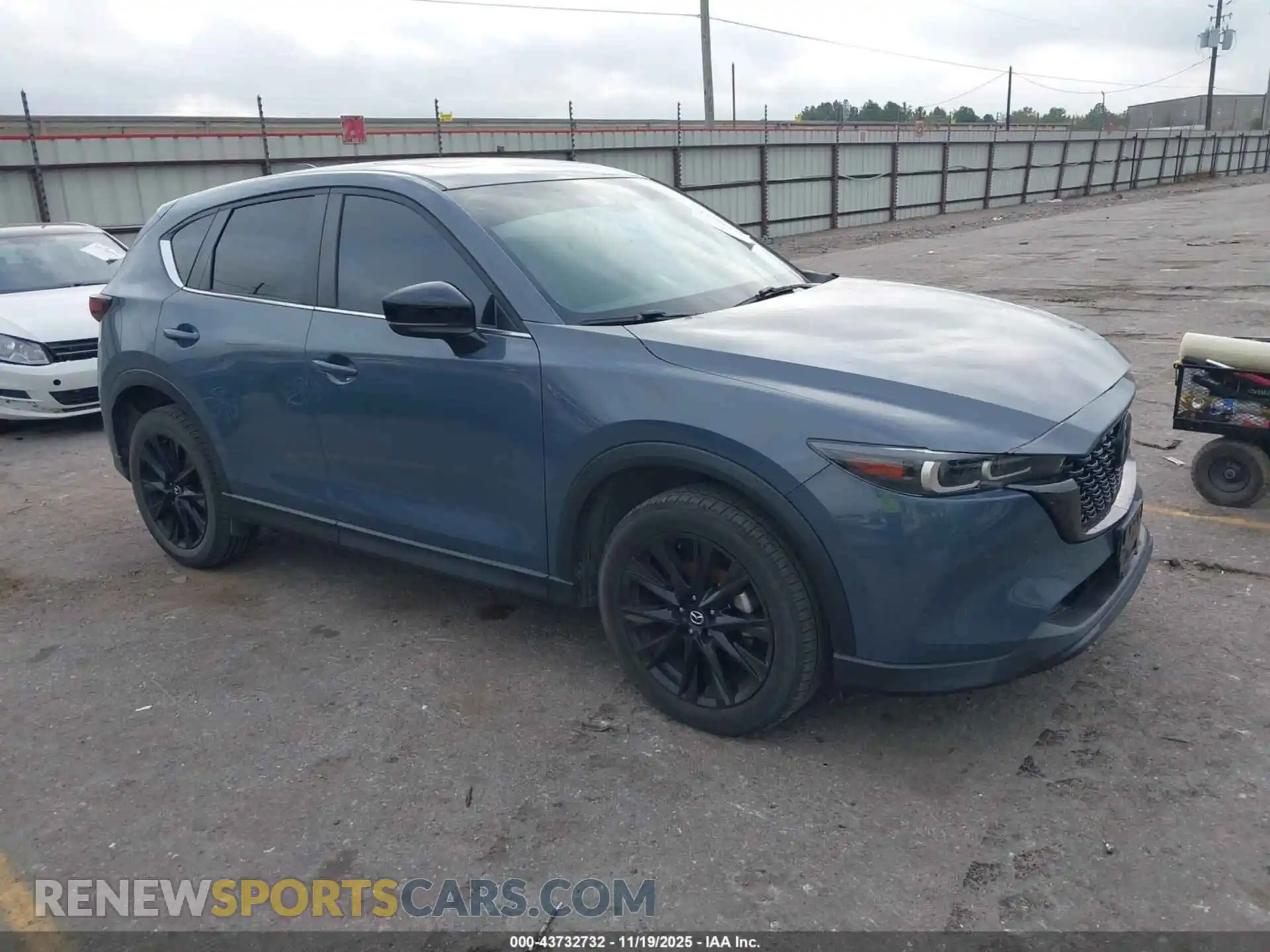 1 Photograph of a damaged car JM3KFBCM5R0370124 MAZDA CX-5 2024