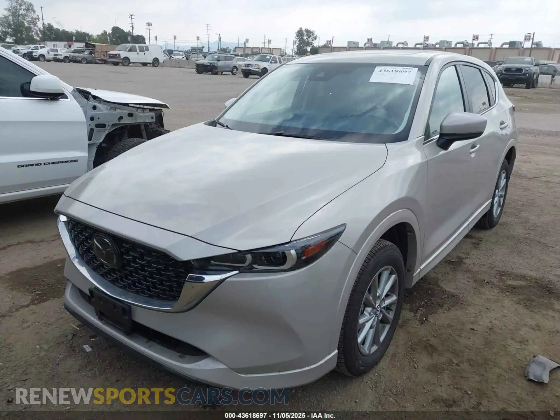 2 Фотография поврежденного автомобиля JM3KFBCM8R0381456 MAZDA CX-5 2024