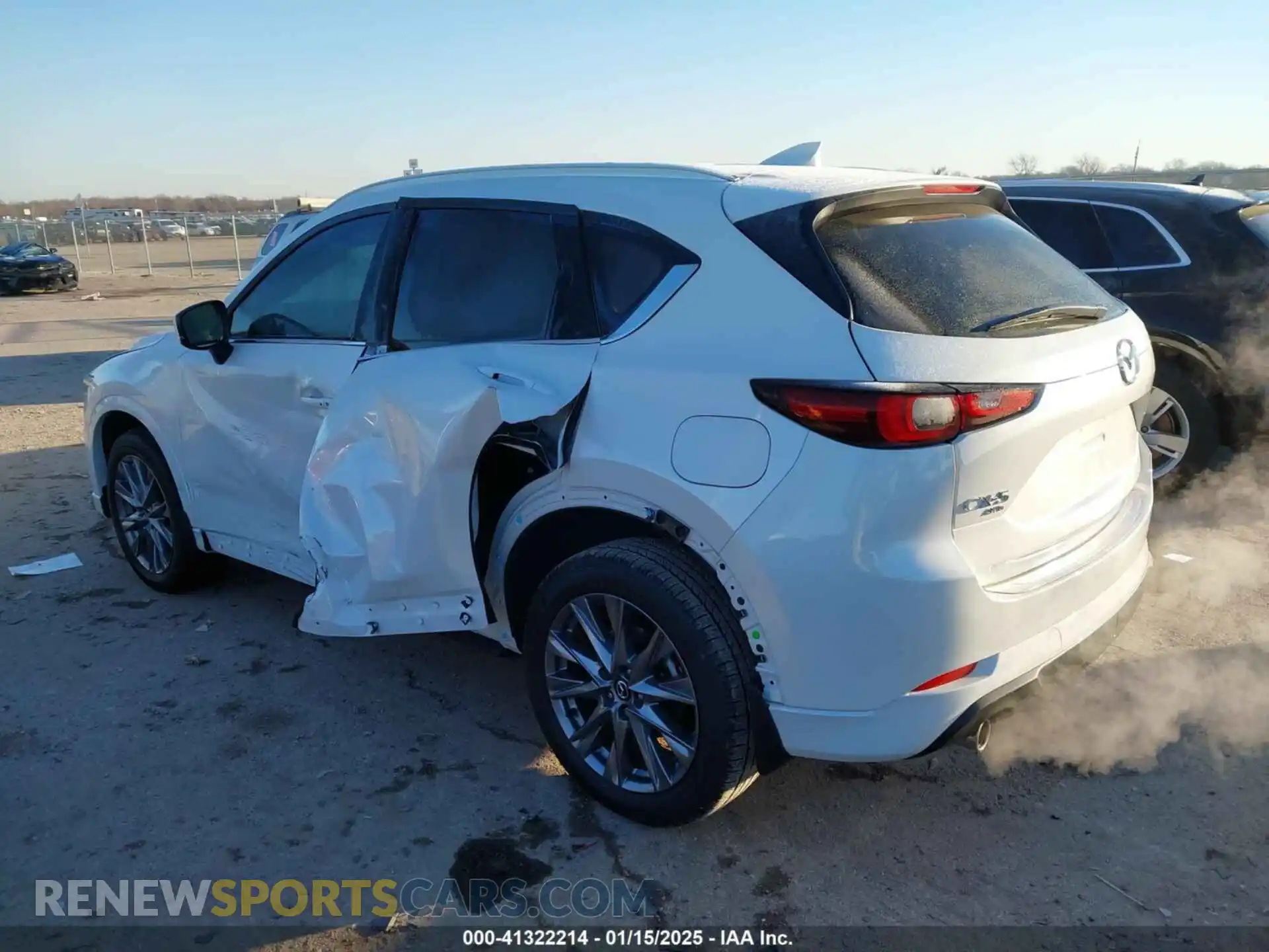 3 Photograph of a damaged car JM3KFBDL2R0514444 MAZDA CX-5 2024