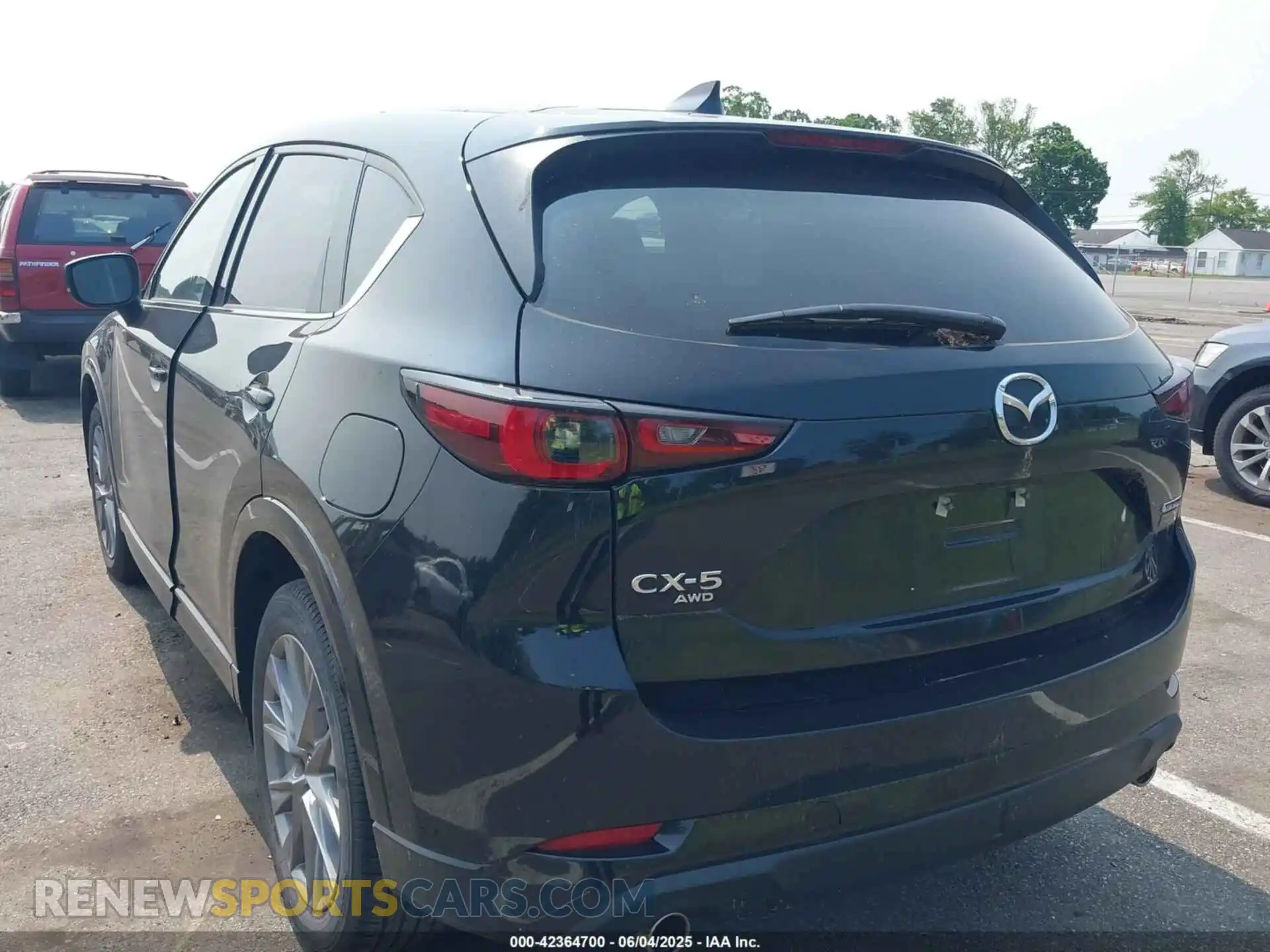 3 fotografías del automóvil dañado JM3KFBDM3R0373375 MAZDA CX-5 2024