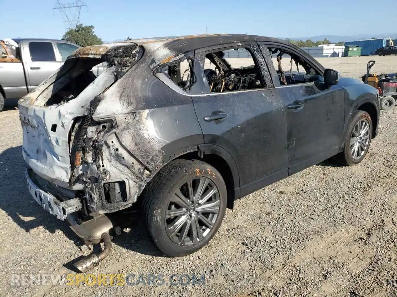 3 Photograph of a damaged car JM3KFBXY7R0352995 MAZDA CX-5 2024