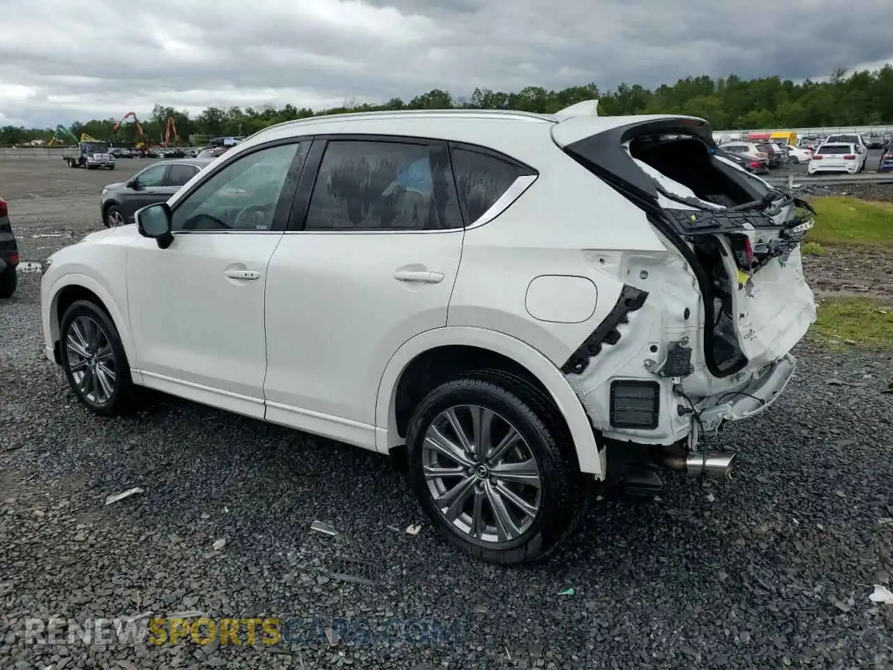 2 Photograph of a damaged car JM3KFBXYXR0437166 MAZDA CX-5 2024