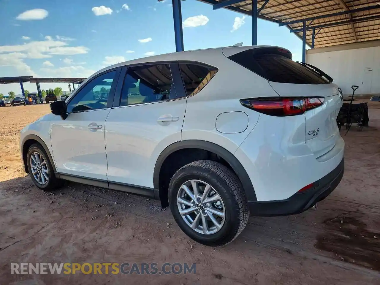 2 fotografías del automóvil dañado JM3KFBAL8S0759727 MAZDA CX-5 2025