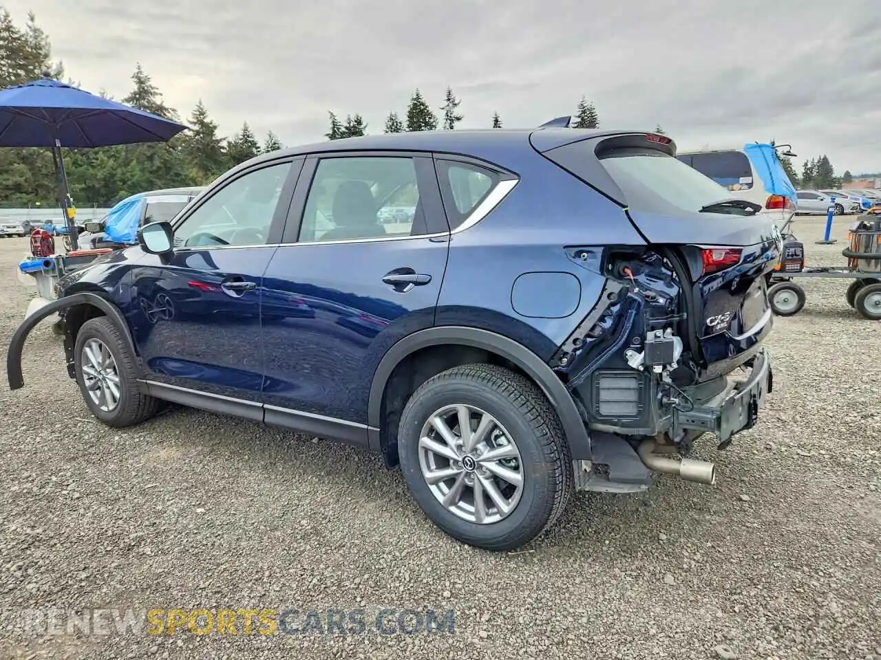 2 fotografías del automóvil dañado JM3KFBALXS0704986 MAZDA CX-5 2025