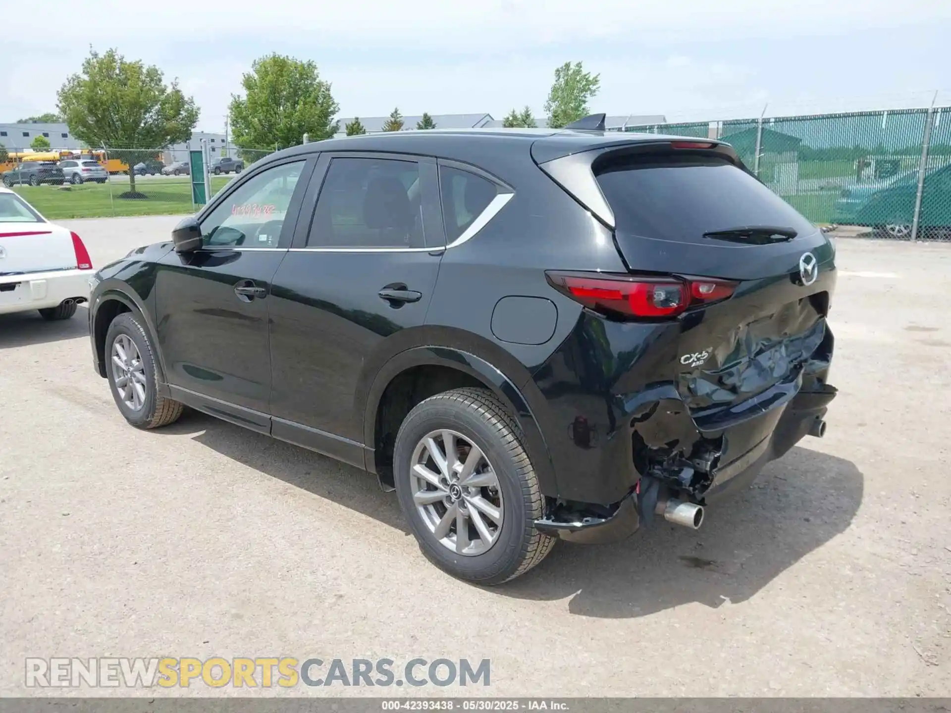 3 Photograph of a damaged car JM3KFBBL6S0550209 MAZDA CX-5 2025