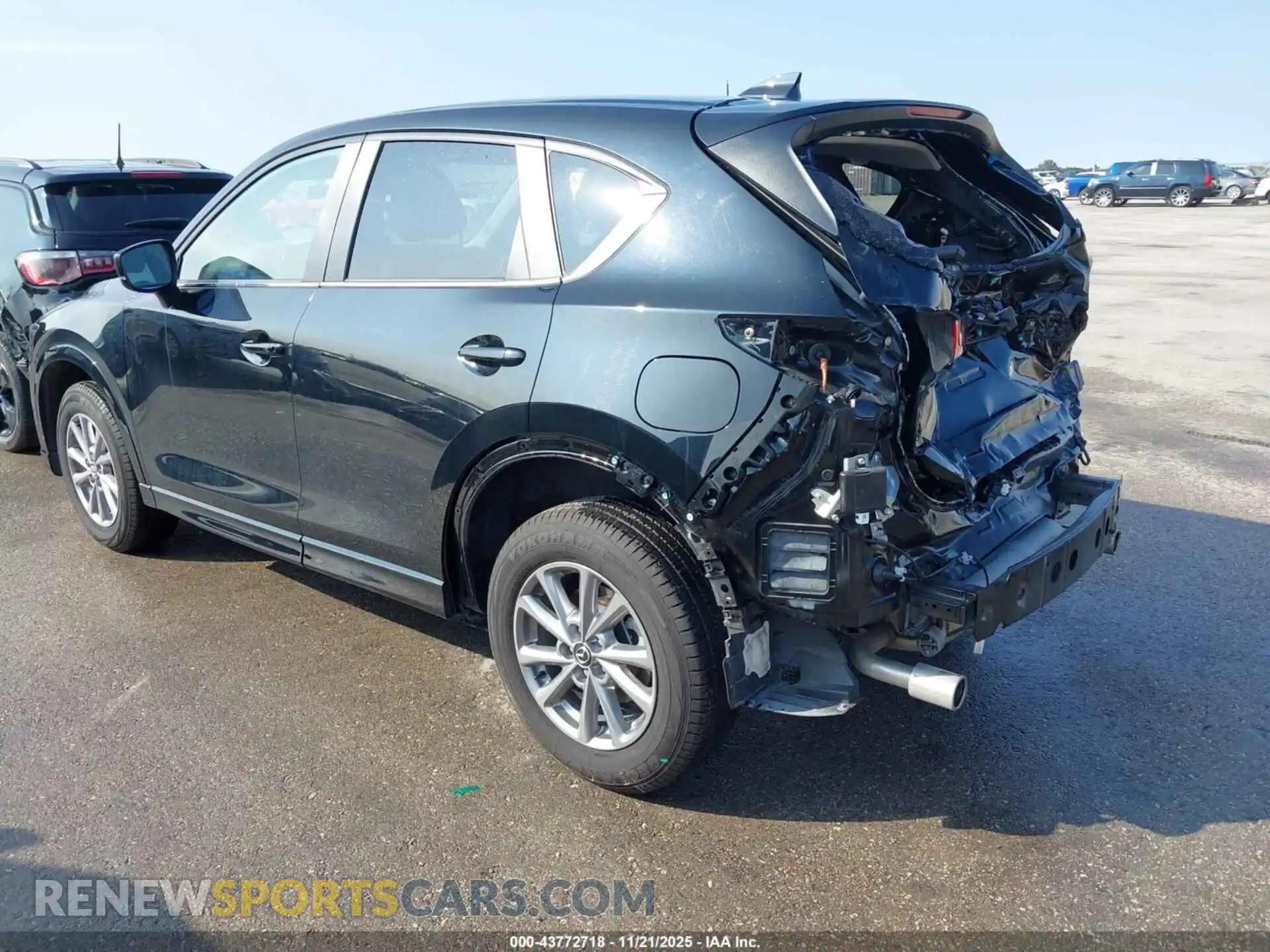 3 Photograph of a damaged car JM3KFBBL6S0615558 MAZDA CX-5 2025