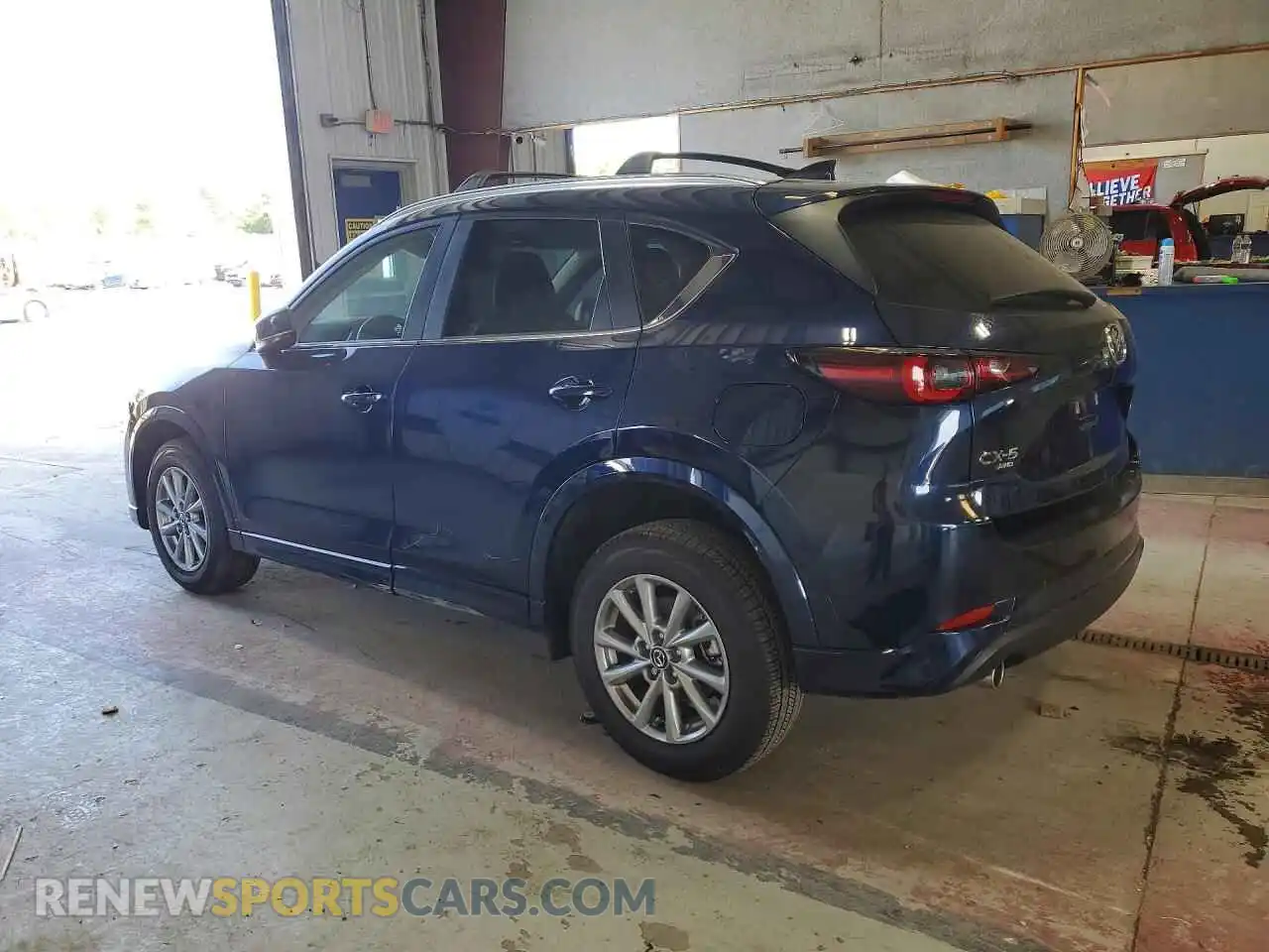 2 fotografías del automóvil dañado JM3KFBBL8S0590565 MAZDA CX-5 2025