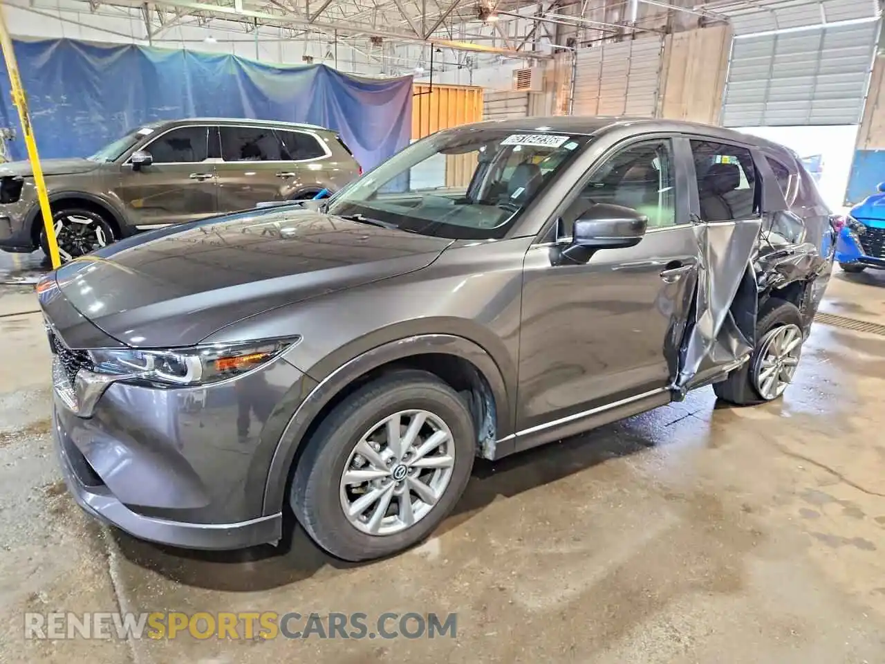 1 Photograph of a damaged car JM3KFBBLXS0589935 MAZDA CX-5 2025