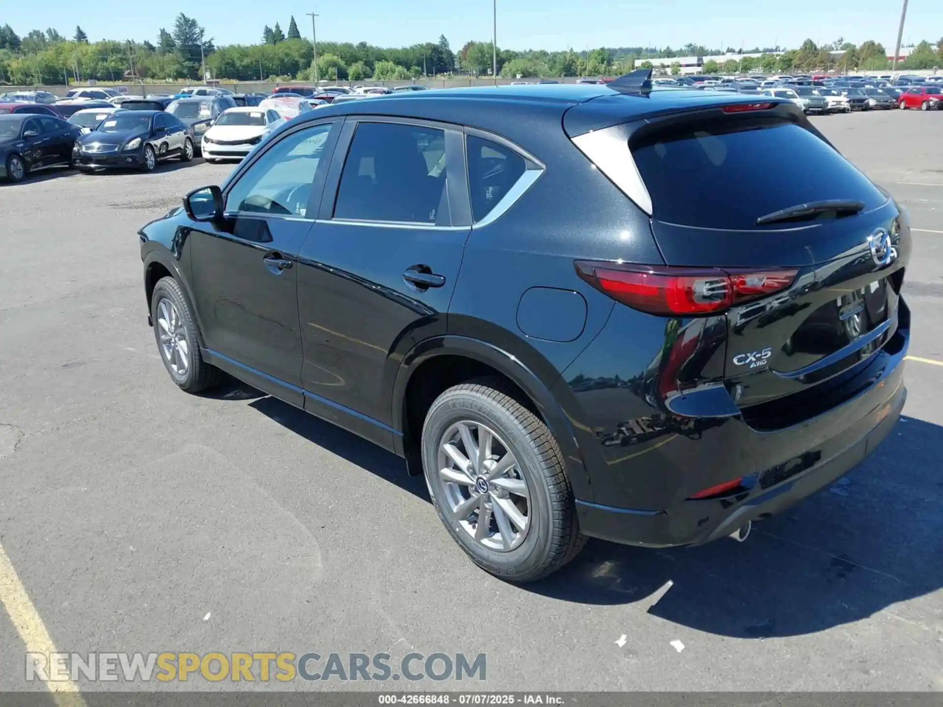 3 Photograph of a damaged car JM3KFBCL1S0682924 MAZDA CX-5 2025