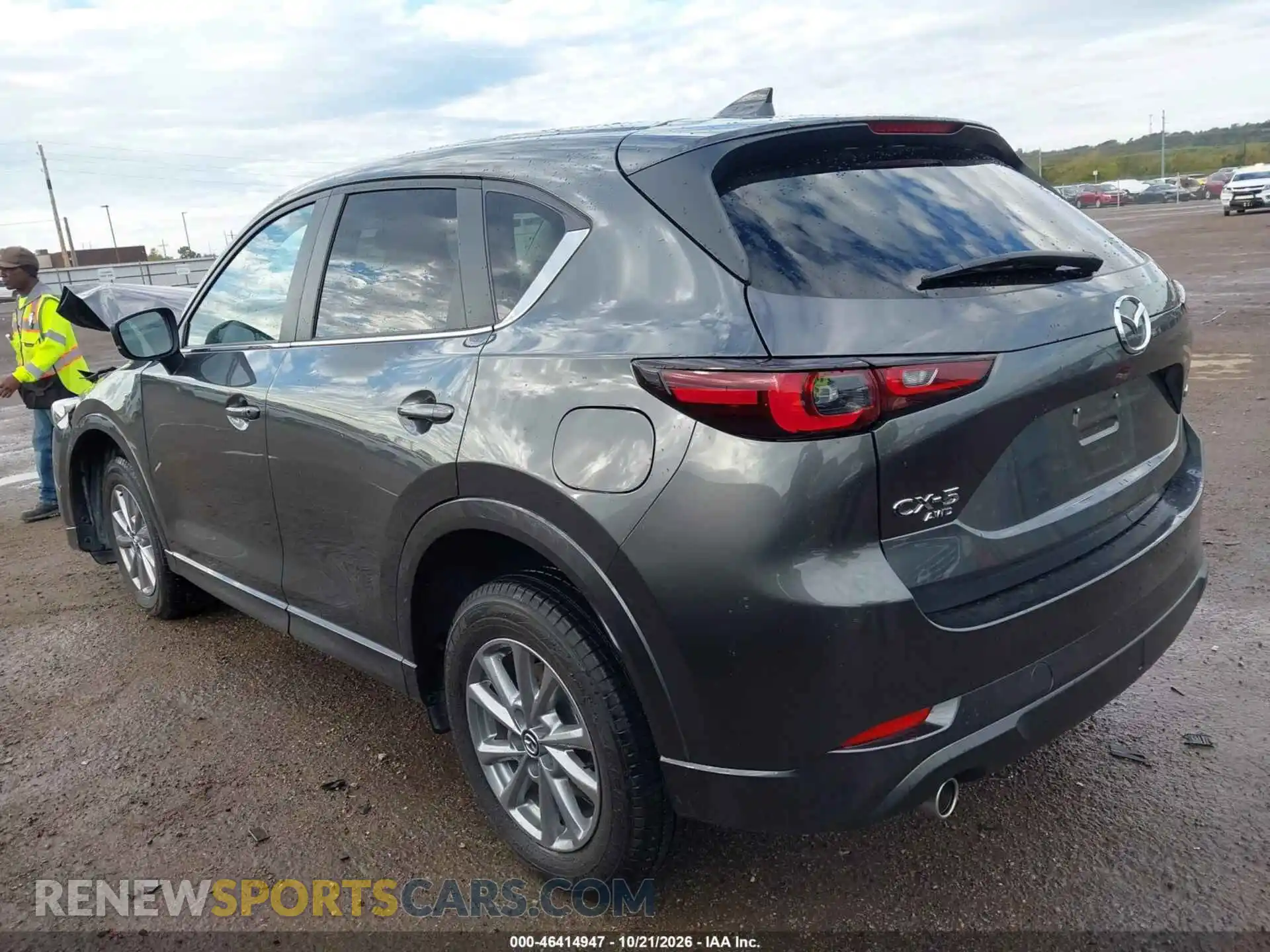 3 fotografías del automóvil dañado JM3KFBCL3S0615614 MAZDA CX-5 2025