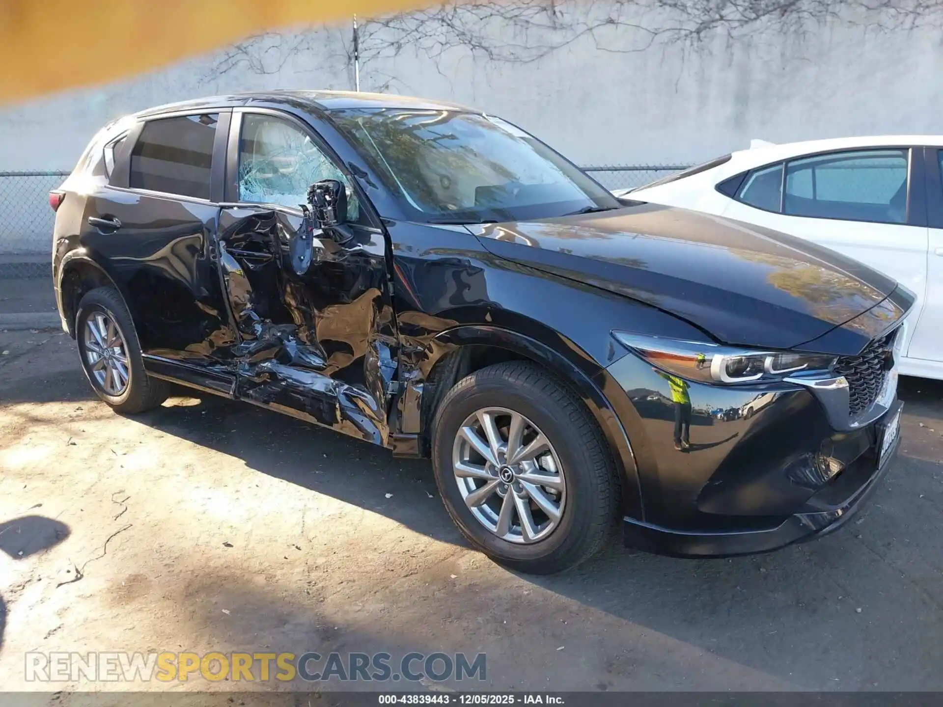 1 Photograph of a damaged car JM3KFBCL5S0684997 MAZDA CX-5 2025