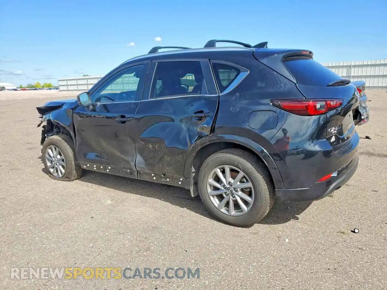 2 Photograph of a damaged car JM3KFBCLXS0646987 MAZDA CX-5 2025
