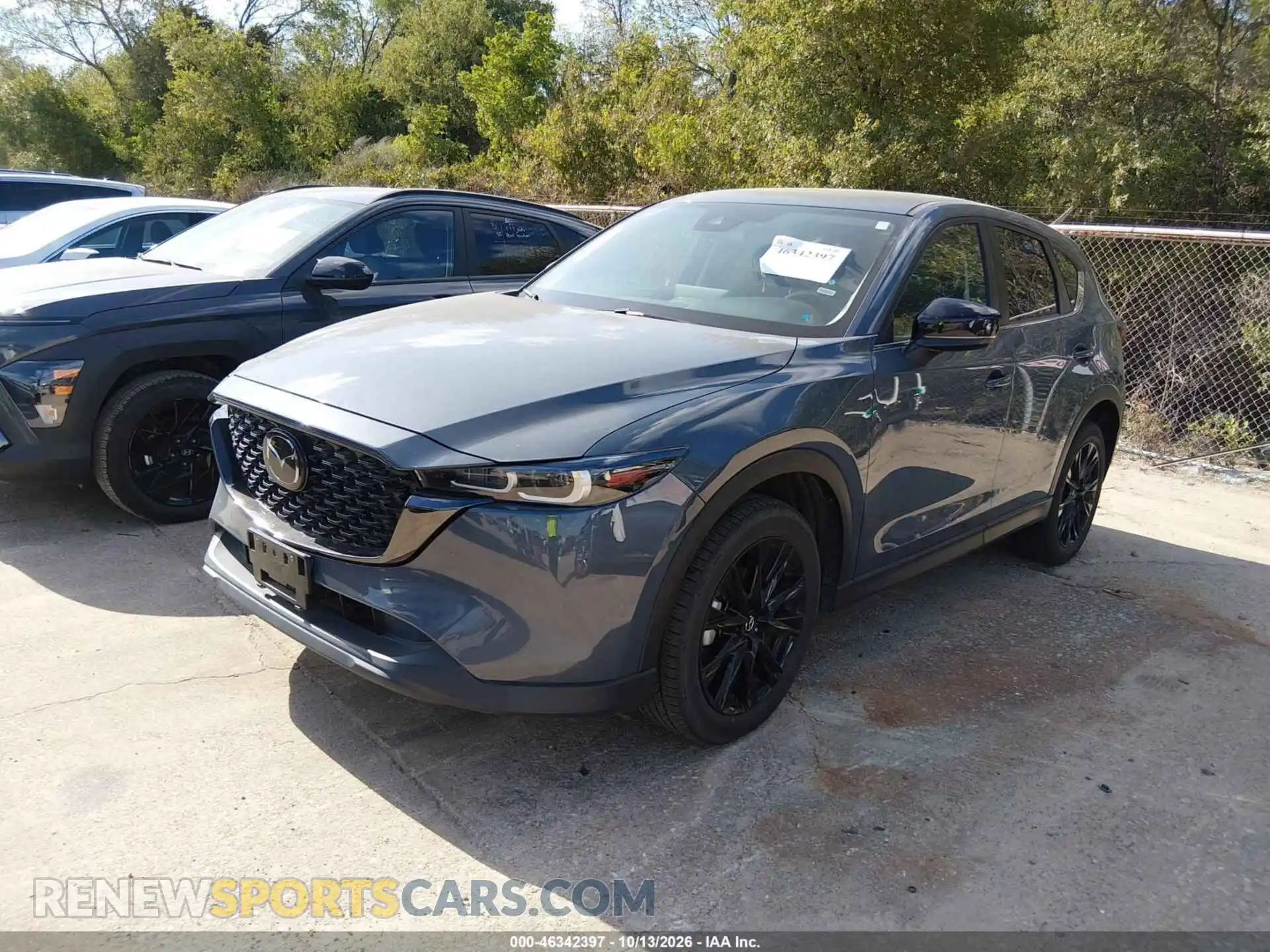 2 fotografías del automóvil dañado JM3KFBCM3S0679435 MAZDA CX-5 2025