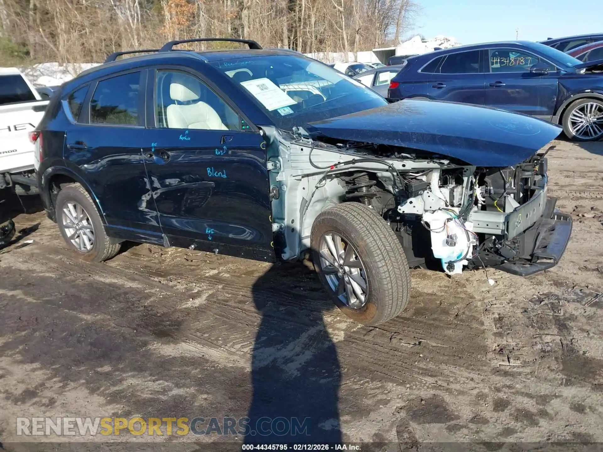 1 Photograph of a damaged car JM3KFBCM5S0699864 MAZDA CX-5 2025
