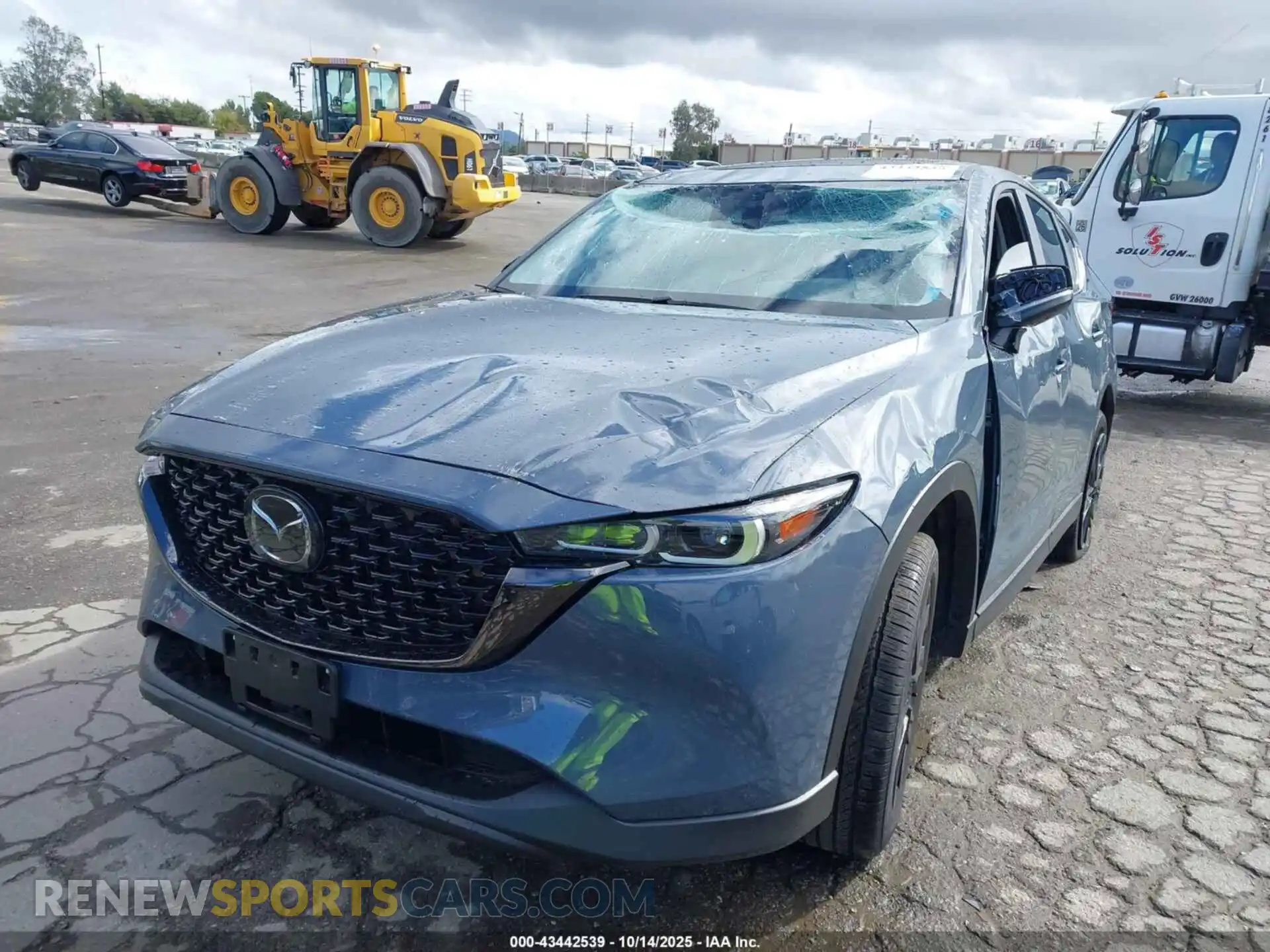 2 Photograph of a damaged car JM3KFBCM6S0627734 MAZDA CX-5 2025
