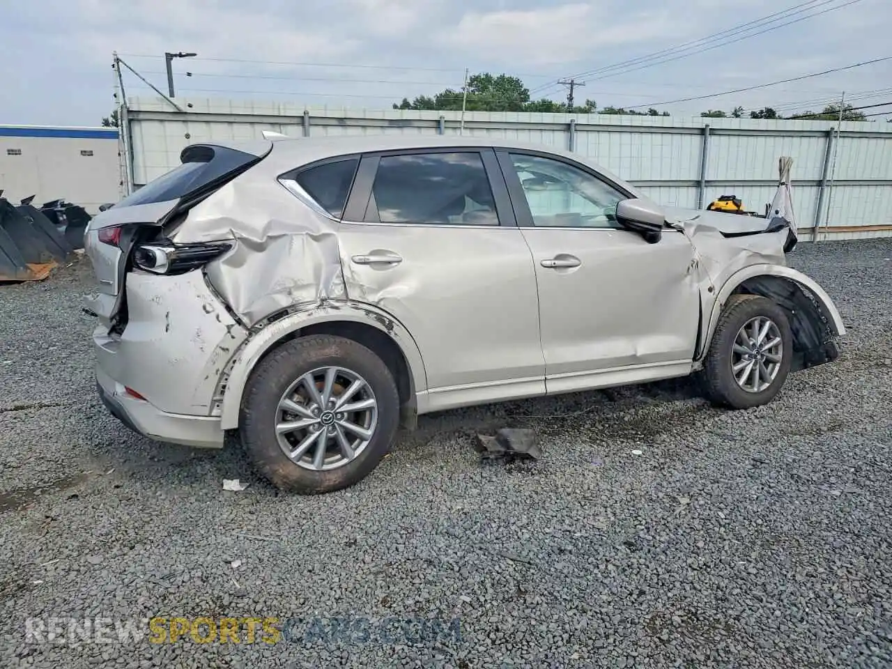 3 fotografías del automóvil dañado JM3KFBCM6S0702139 MAZDA CX-5 2025
