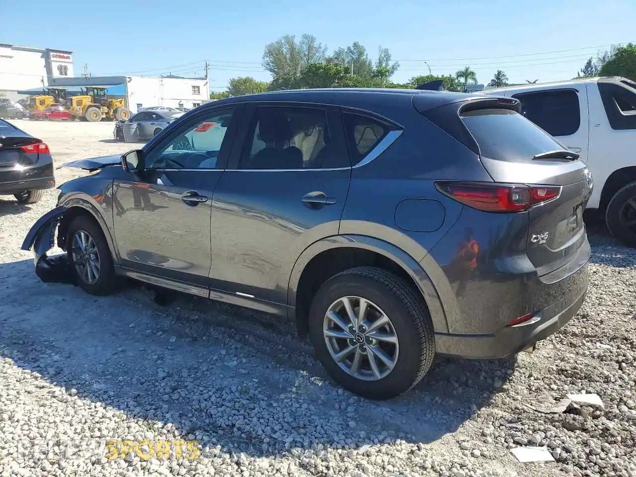 2 fotografías del automóvil dañado JM3KFBCM8S0795567 MAZDA CX-5 2025