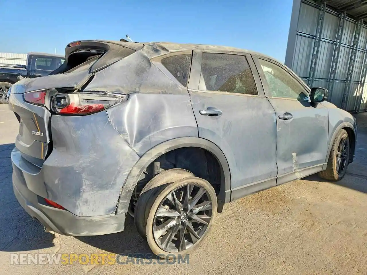 3 fotografías del automóvil dañado JM3KFBCM9S0678192 MAZDA CX-5 2025
