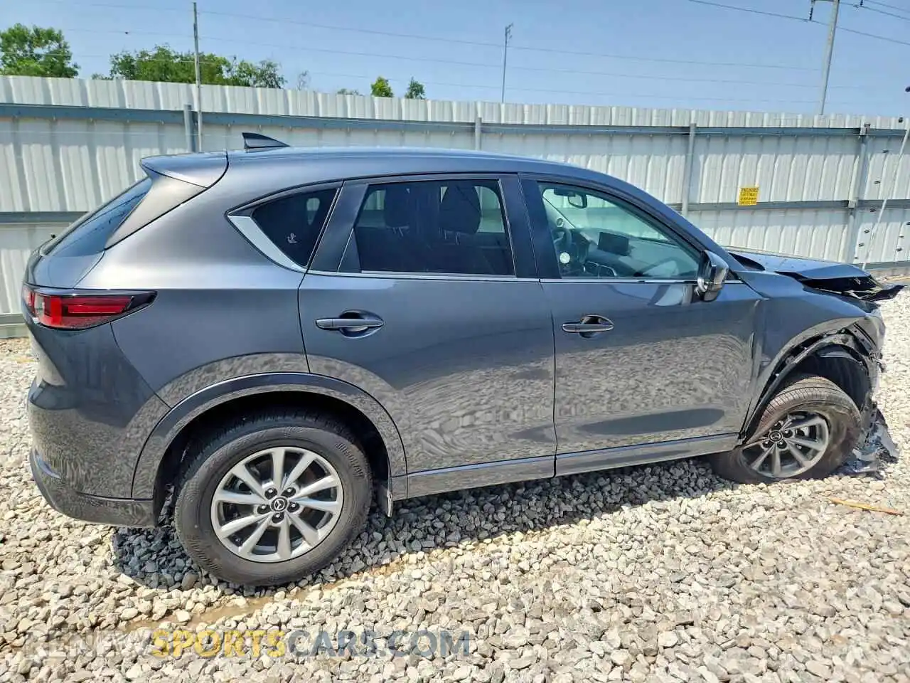 3 Photograph of a damaged car JM3KFBCM9S0804065 MAZDA CX-5 2025