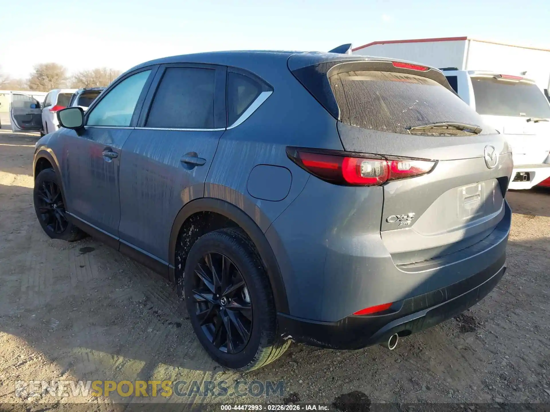 3 fotografías del automóvil dañado JM3KFBCMXS0671199 MAZDA CX-5 2025