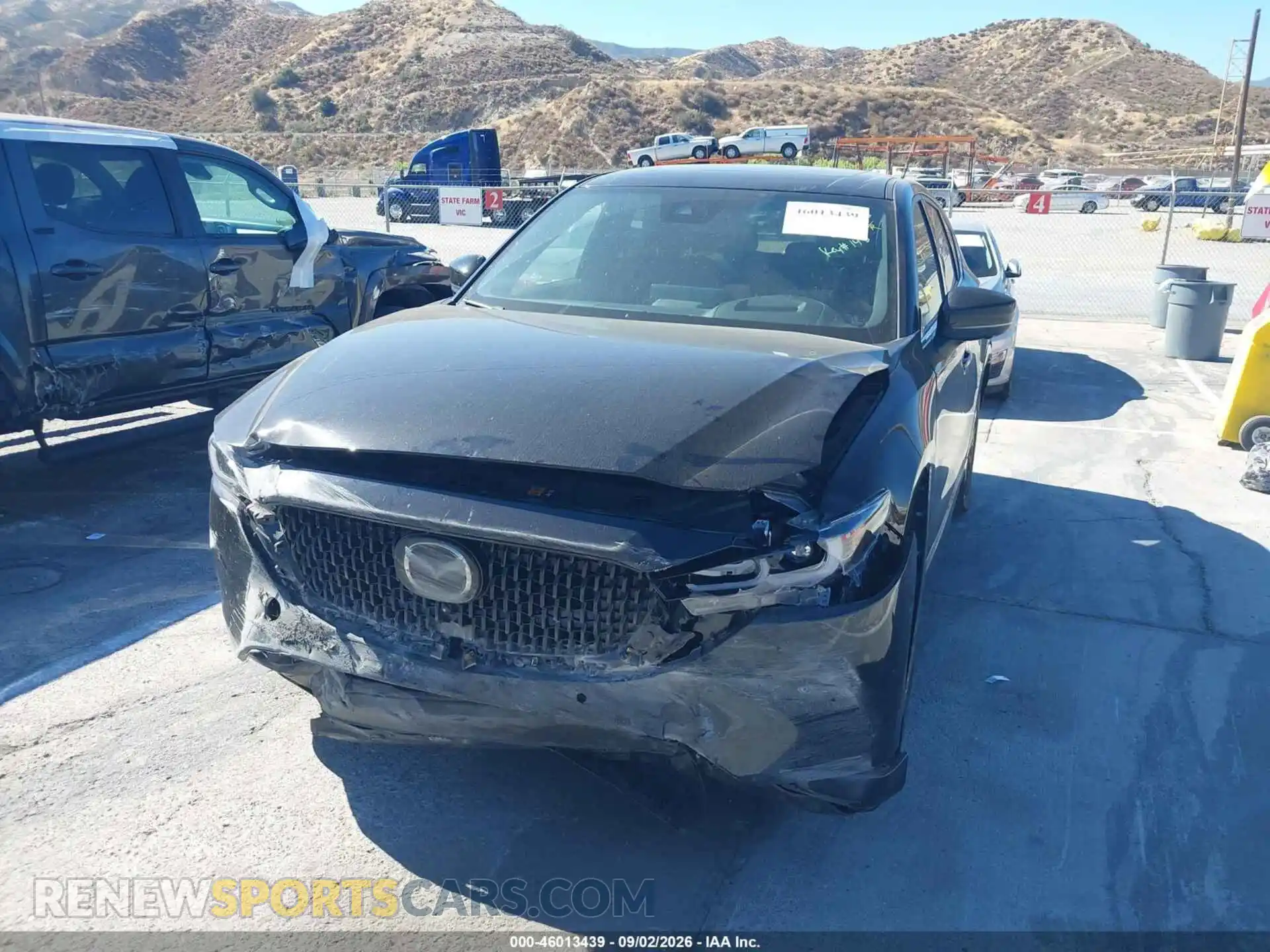 2 Photograph of a damaged car JM3KFBDY2S0642653 MAZDA CX-5 2025