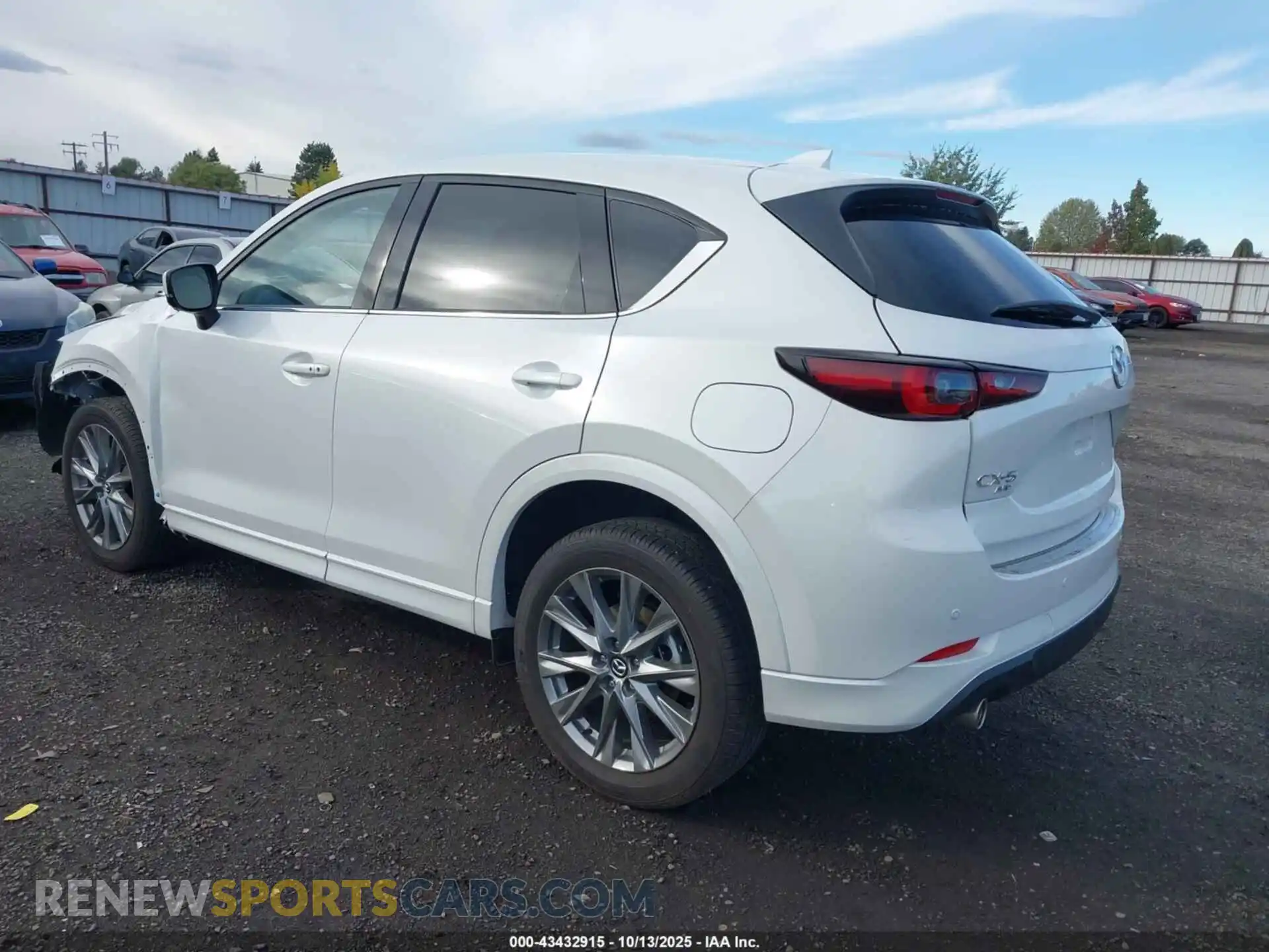 3 Photograph of a damaged car JM3KFBEM4S0714982 MAZDA CX-5 2025
