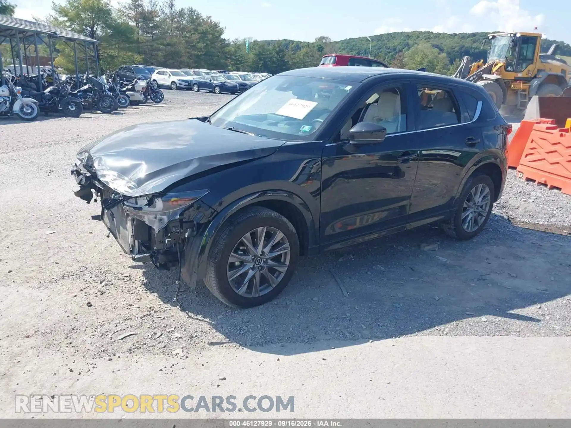 2 Photograph of a damaged car JM3KFBEM7S0570716 MAZDA CX-5 2025