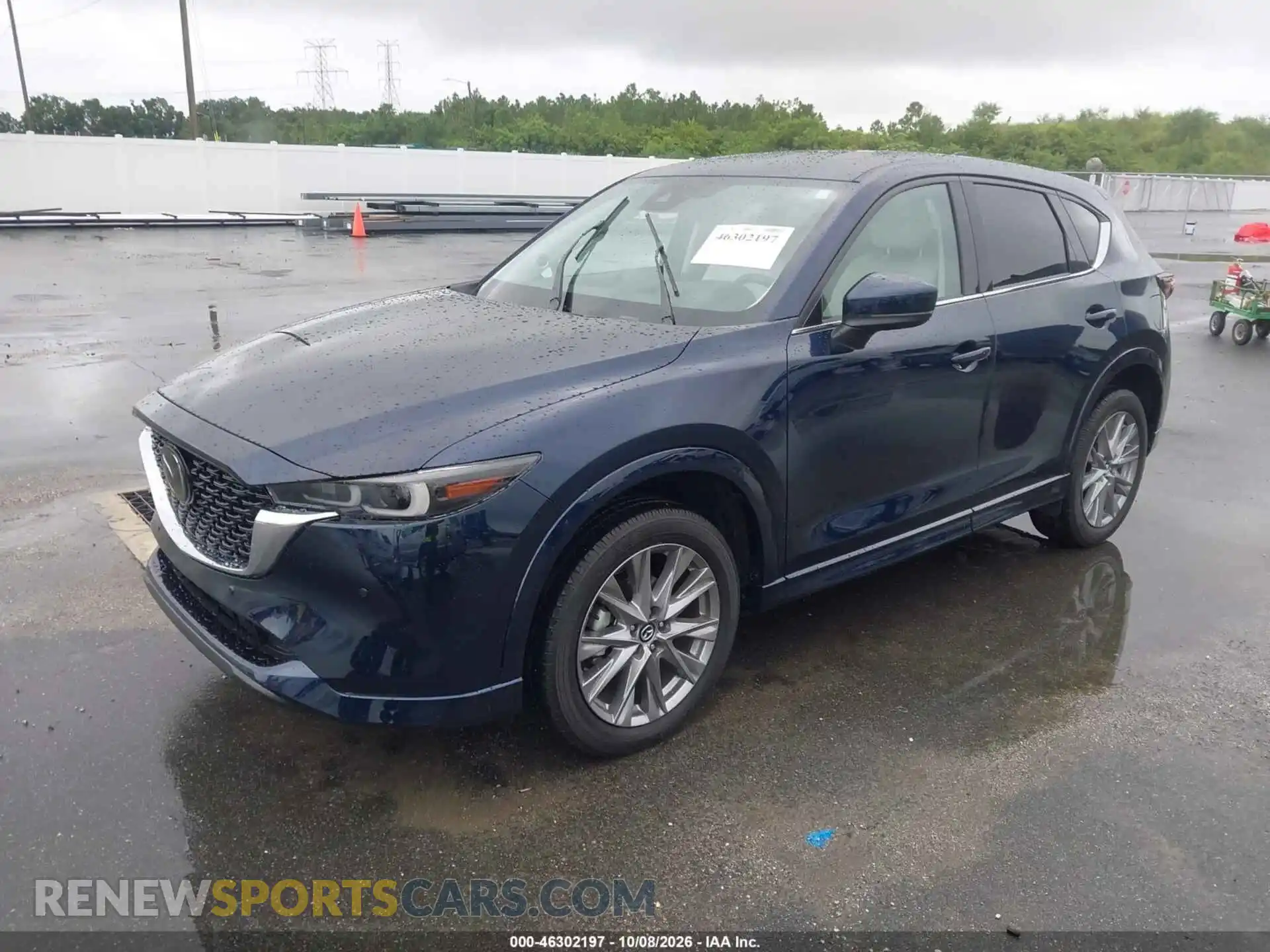 2 fotografías del automóvil dañado JM3KFBEM8S0718923 MAZDA CX-5 2025