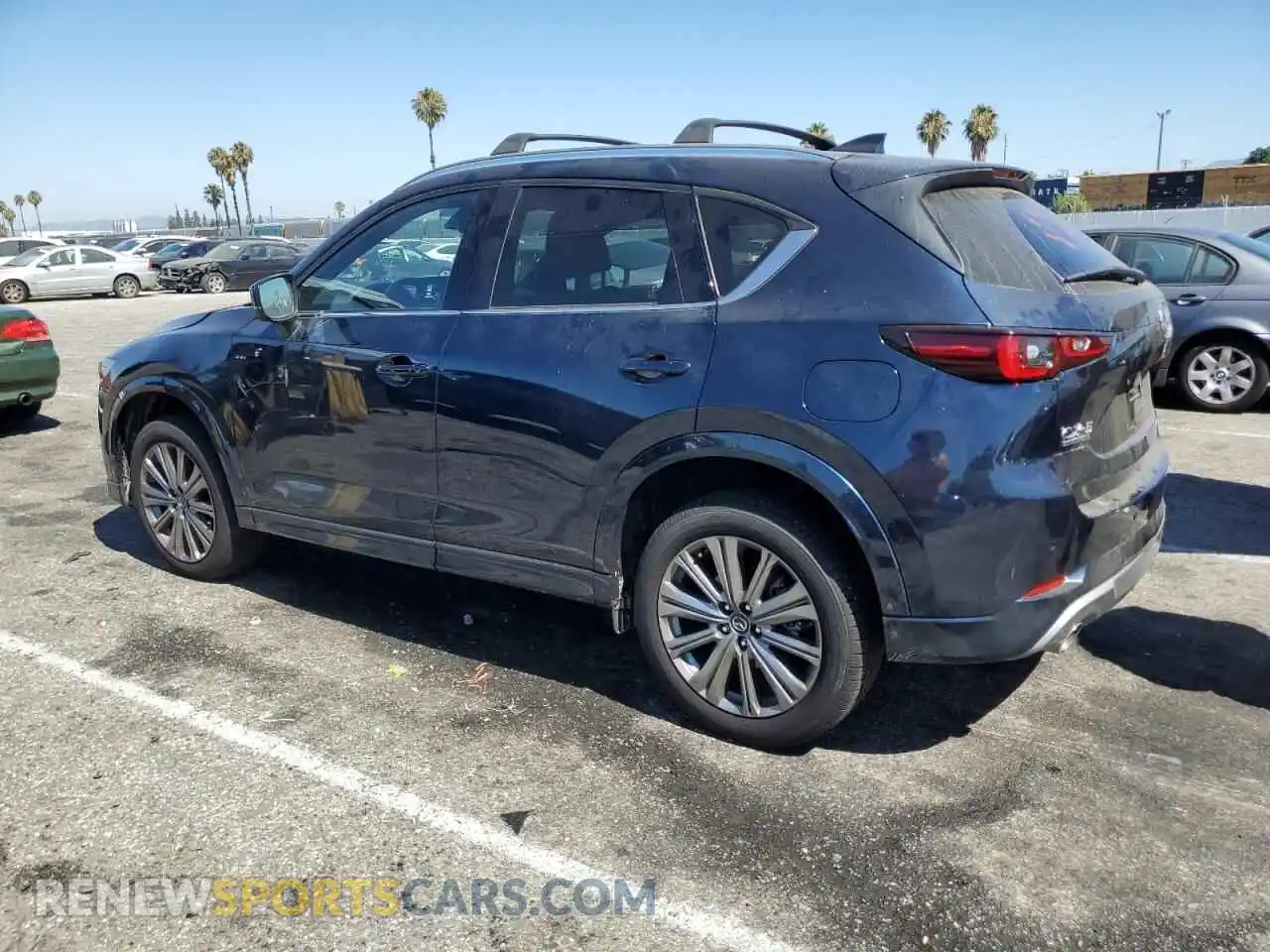 2 Photograph of a damaged car JM3KFBXY2S0629767 MAZDA CX-5 2025