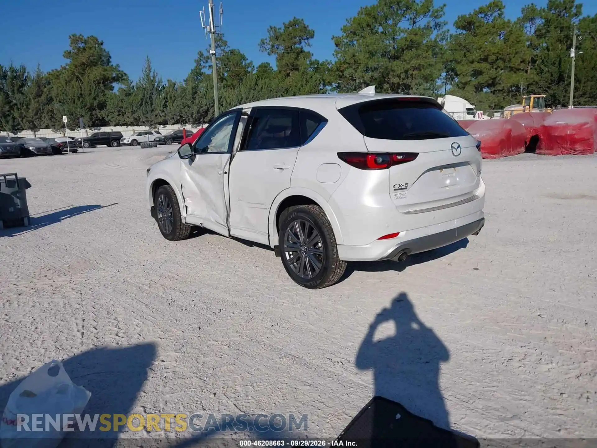 3 Photograph of a damaged car JM3KFBXY5S0559035 MAZDA CX-5 2025