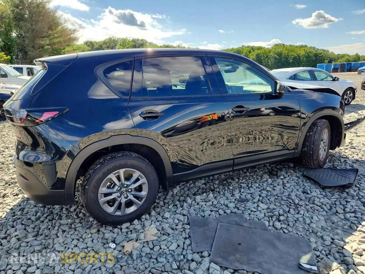 3 fotografías del automóvil dañado JM3KMBHA0T0127901 MAZDA CX-5 2026