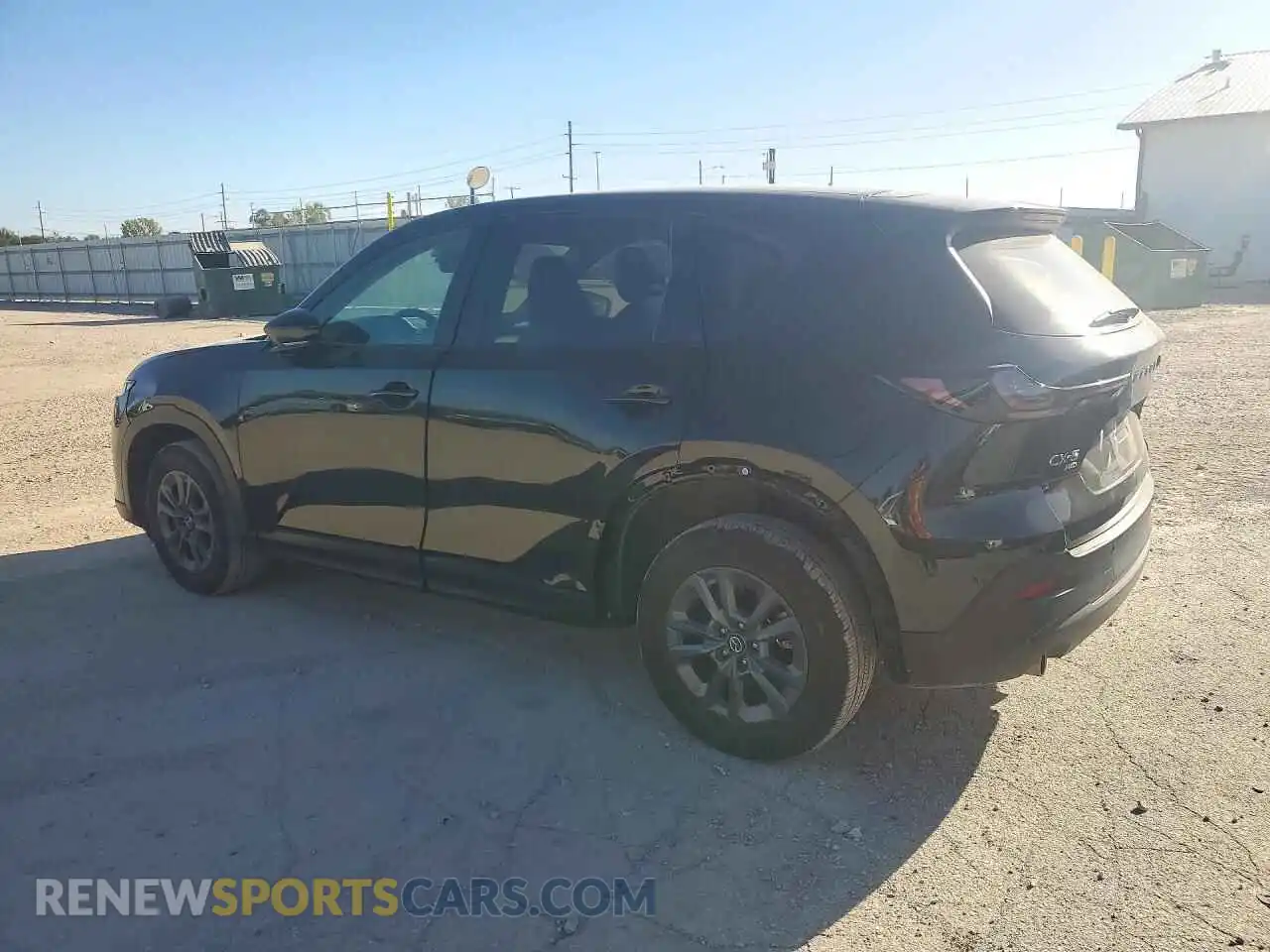 2 fotografías del automóvil dañado JM3KMBHA3T0146670 MAZDA CX-5 2026