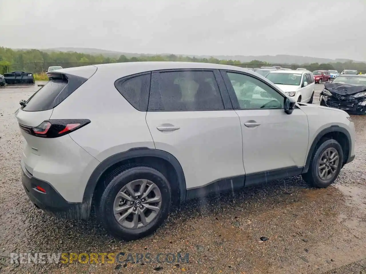 3 fotografías del automóvil dañado JM3KMBHA6T0141432 MAZDA CX-5 2026