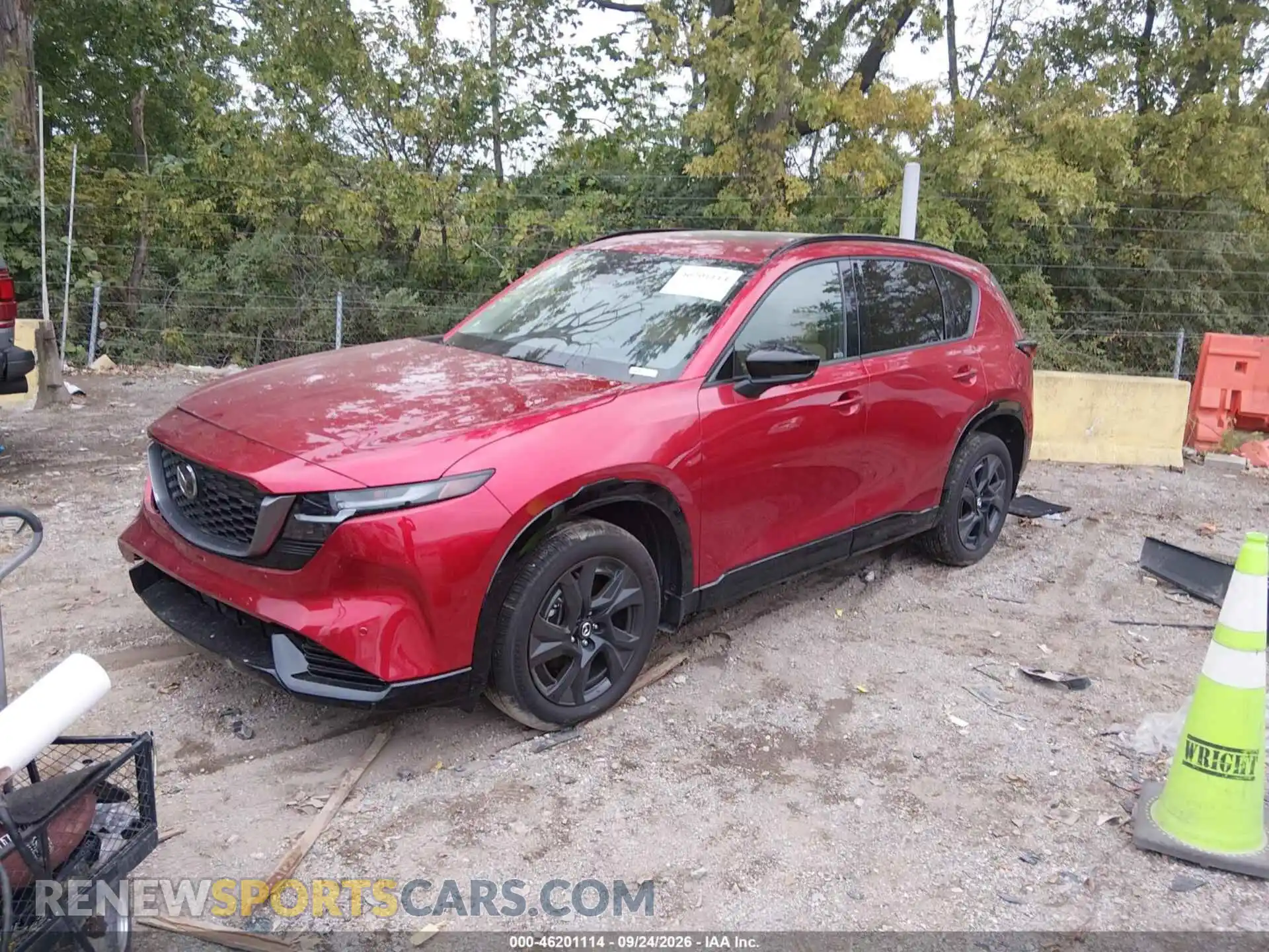 2 fotografías del automóvil dañado JM3KMDHA0T0140126 MAZDA CX-5 2026