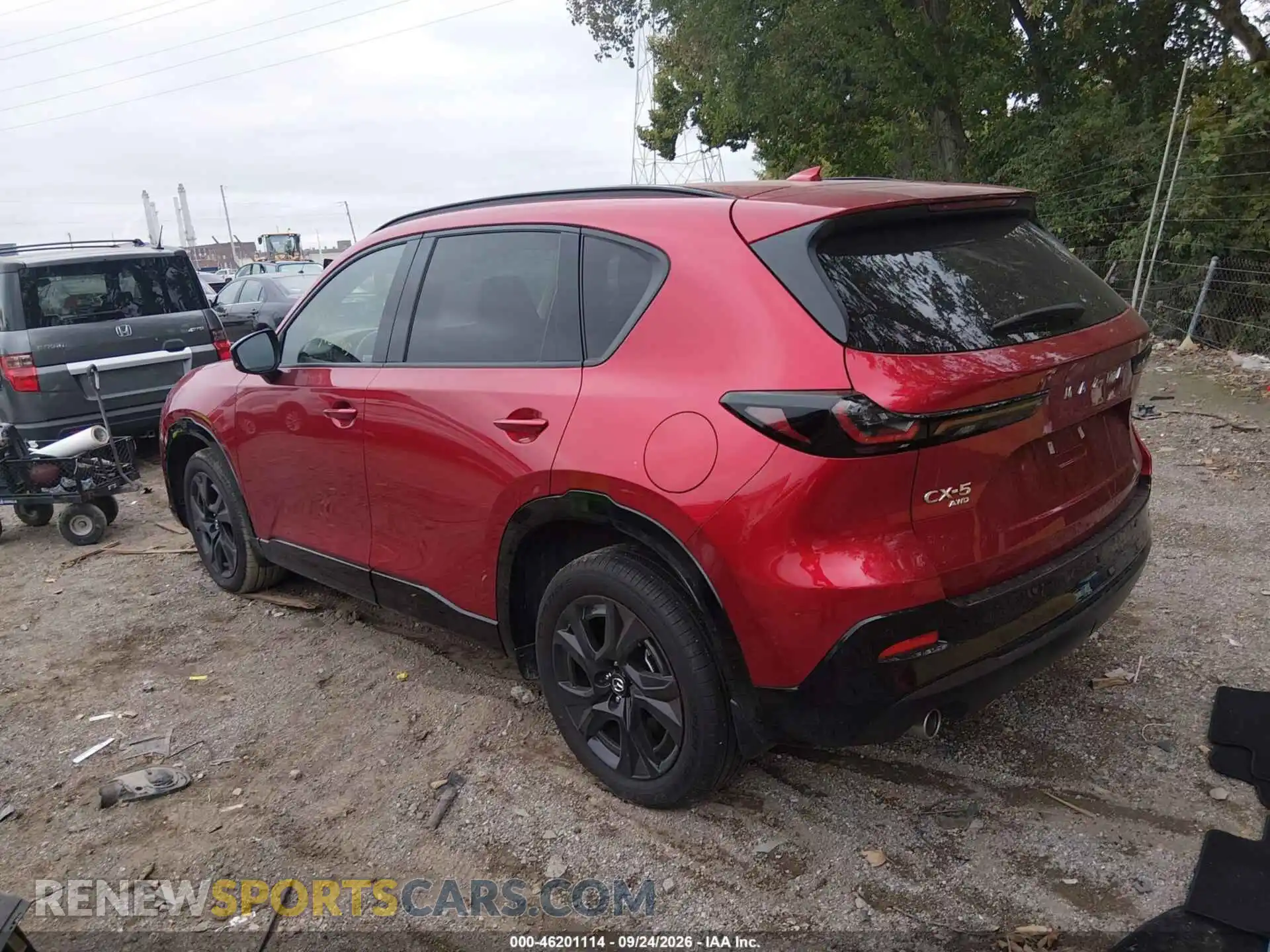 3 fotografías del automóvil dañado JM3KMDHA0T0140126 MAZDA CX-5 2026