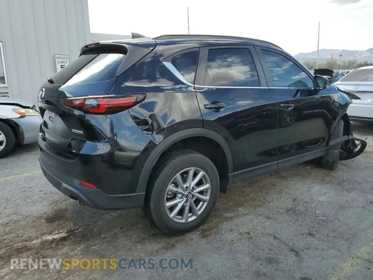3 Photograph of a damaged car JM3KFBCM8P0259998 MAZDA CX-5 PREFE 2023