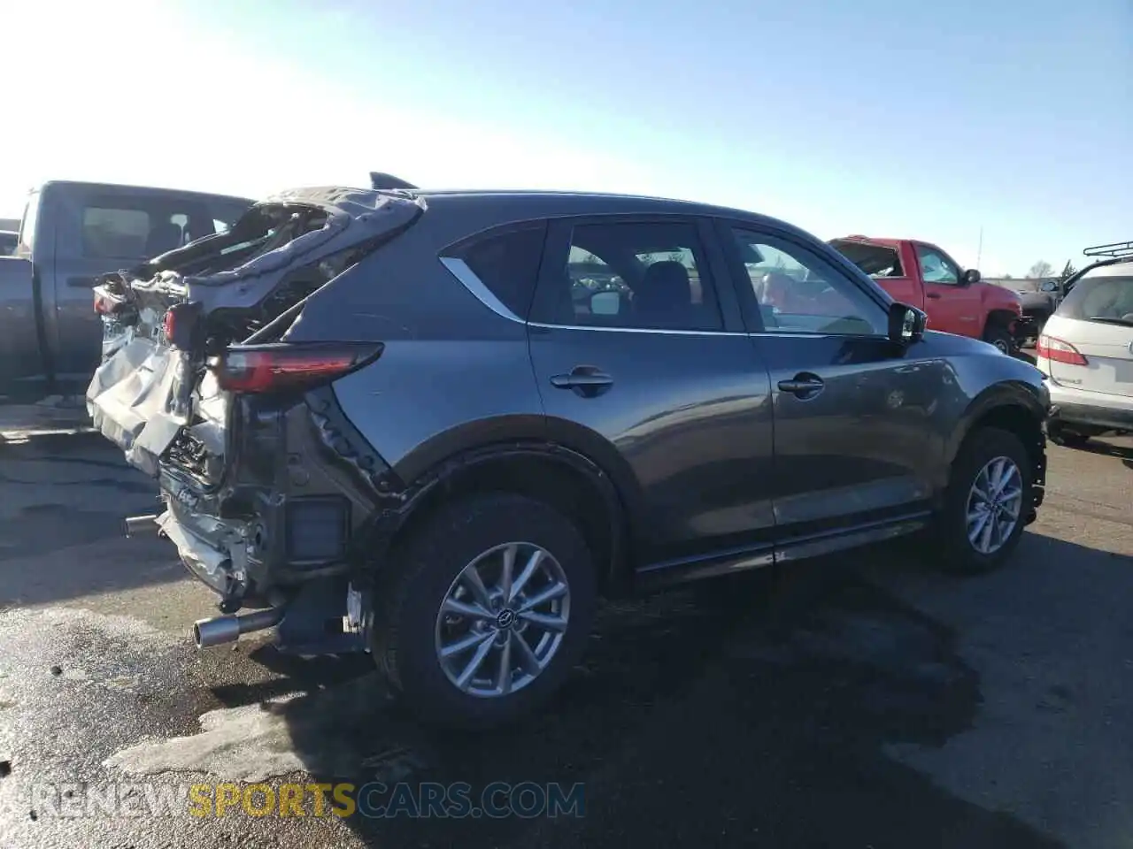 3 Фотография поврежденного автомобиля JM3KFBCL1R0443481 MAZDA CX-5 PREFE 2024