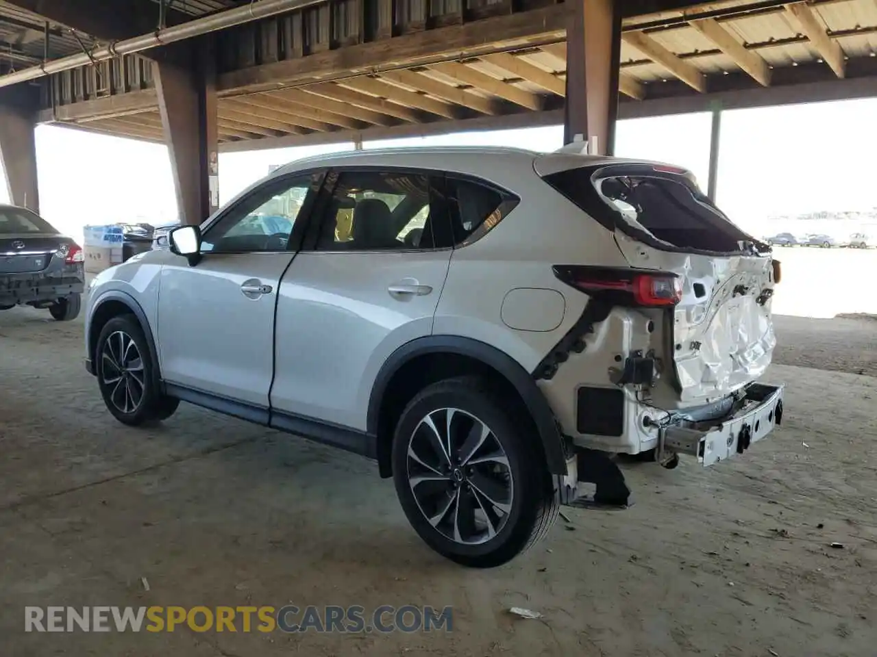 2 Photograph of a damaged car JM3KFBEM0N1602467 MAZDA CX-5 PREMI 2022
