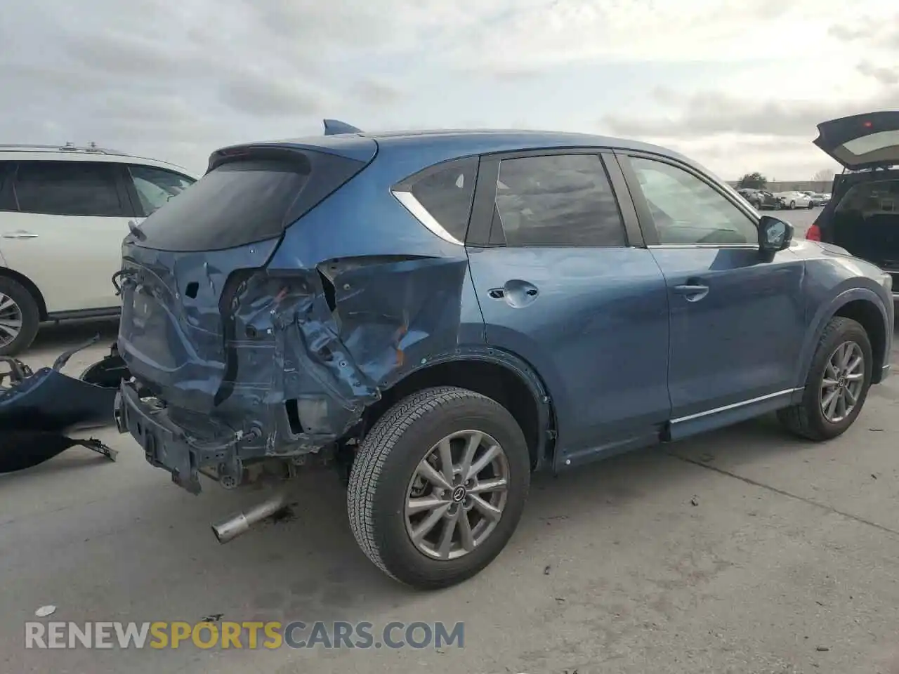 3 Фотография поврежденного автомобиля JM3KFBBL1R0466972 MAZDA CX-5 SELEC 2024